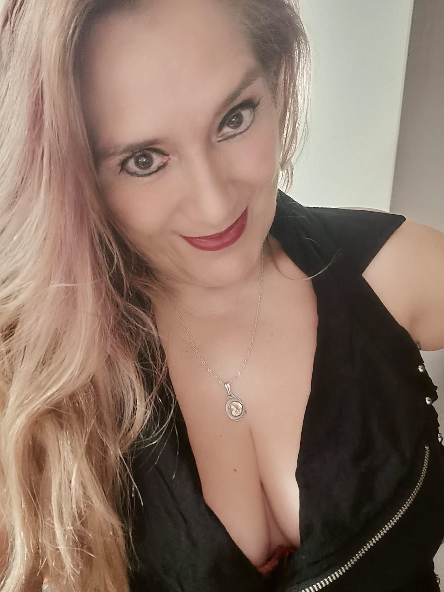 Susana Altamirano - Betty Altamirano - Betty Aravena