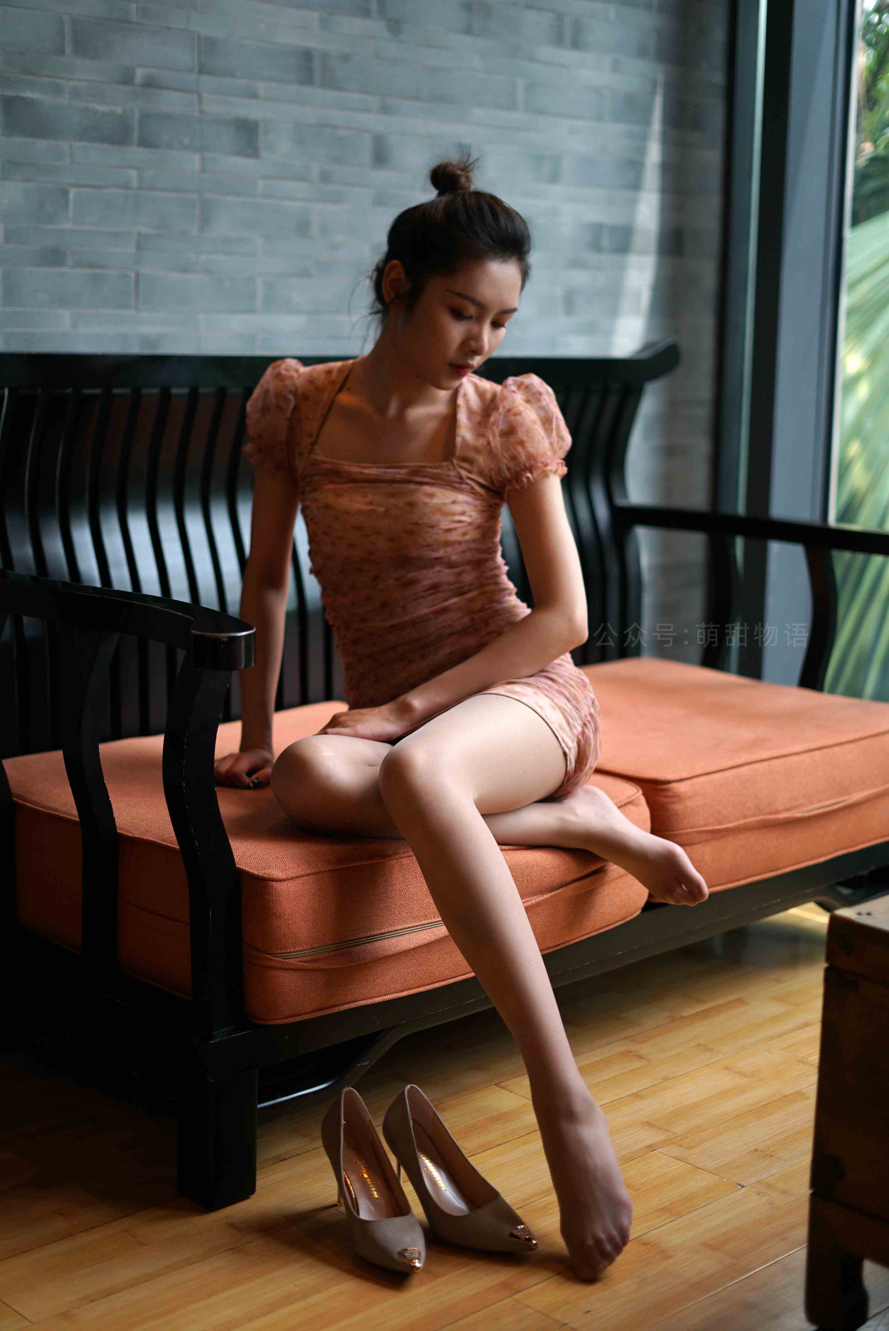 China Beauty Legs and feet 1659