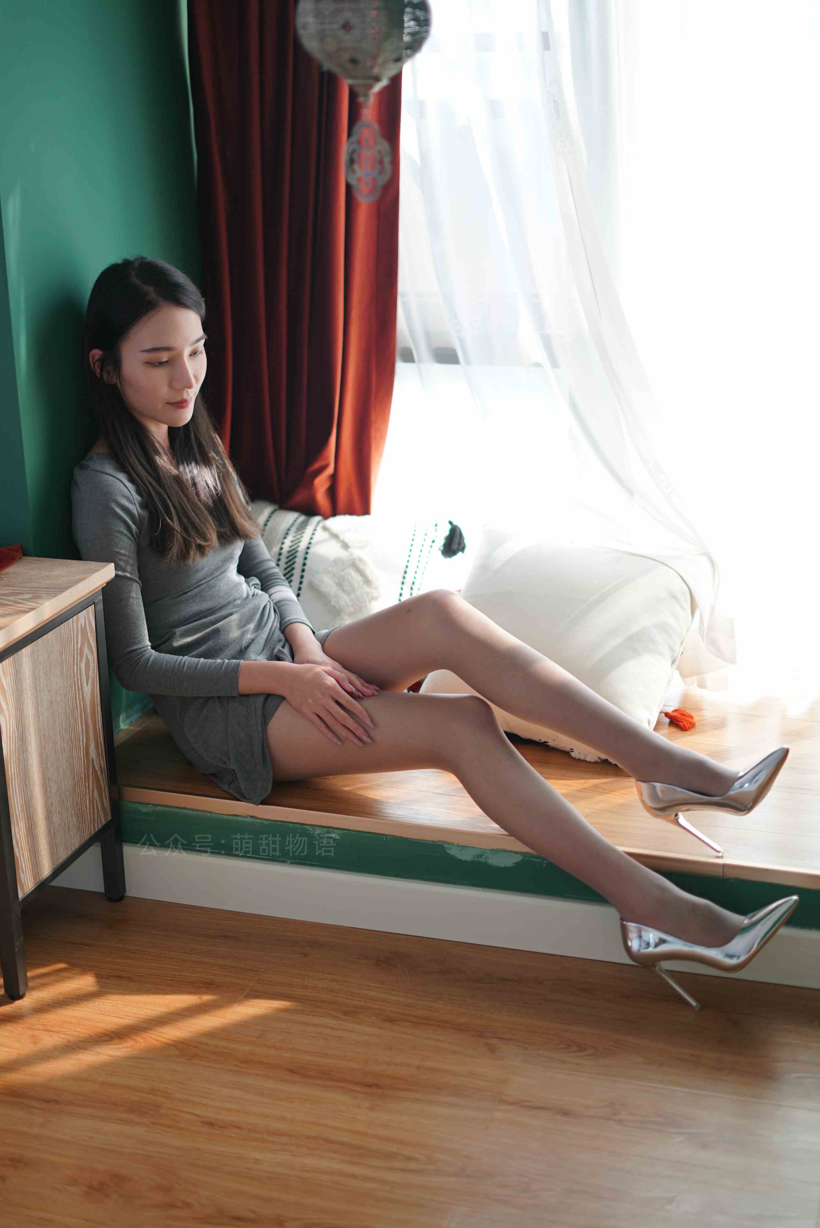 China Beauty Legs and feet 1660