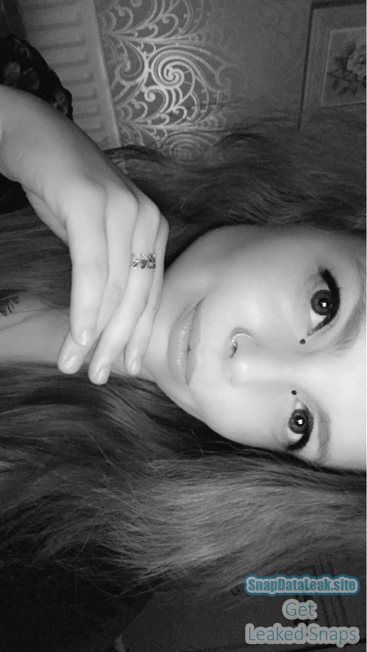 snapchat leak - horny teen