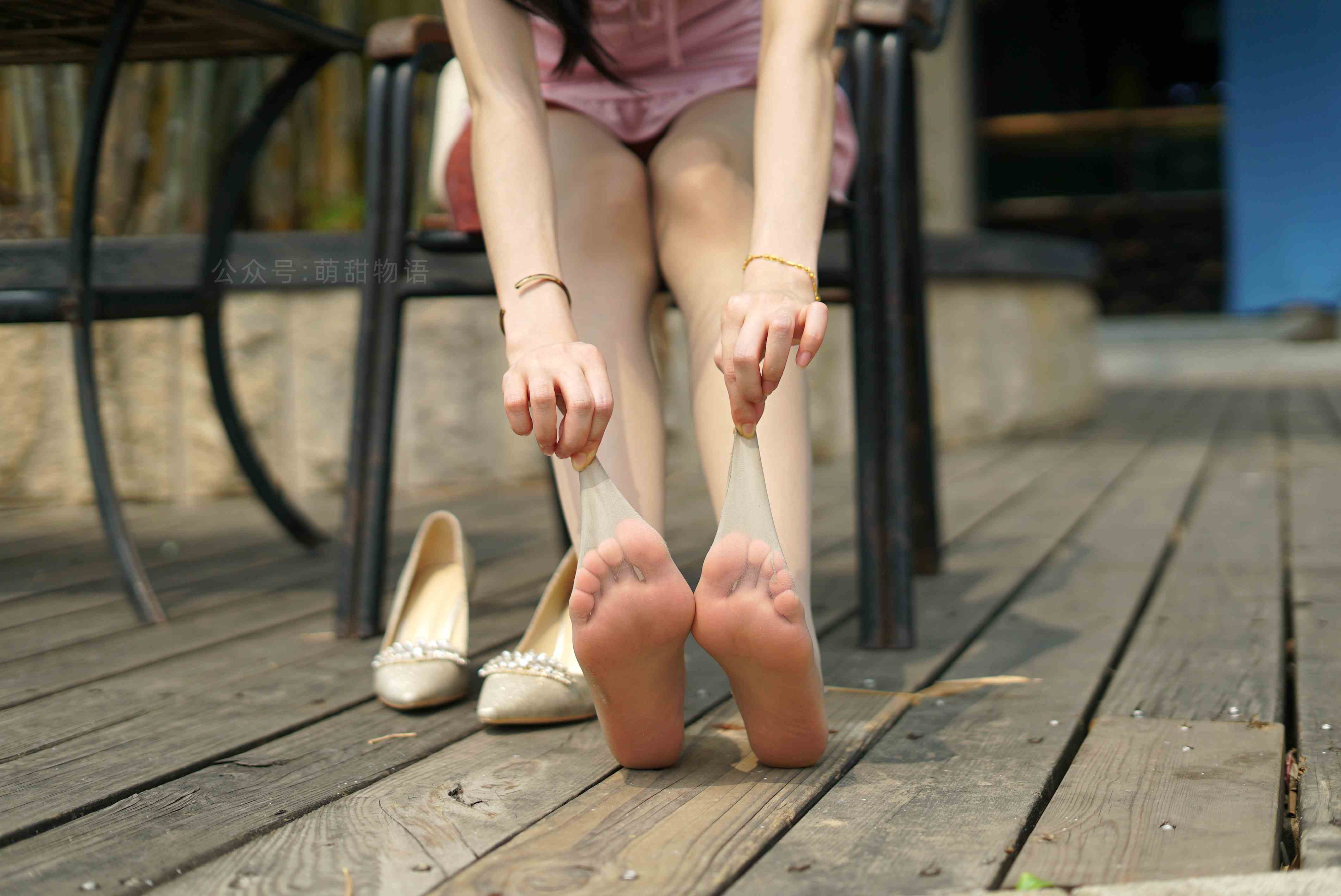 China Beauty Legs and feet 1661