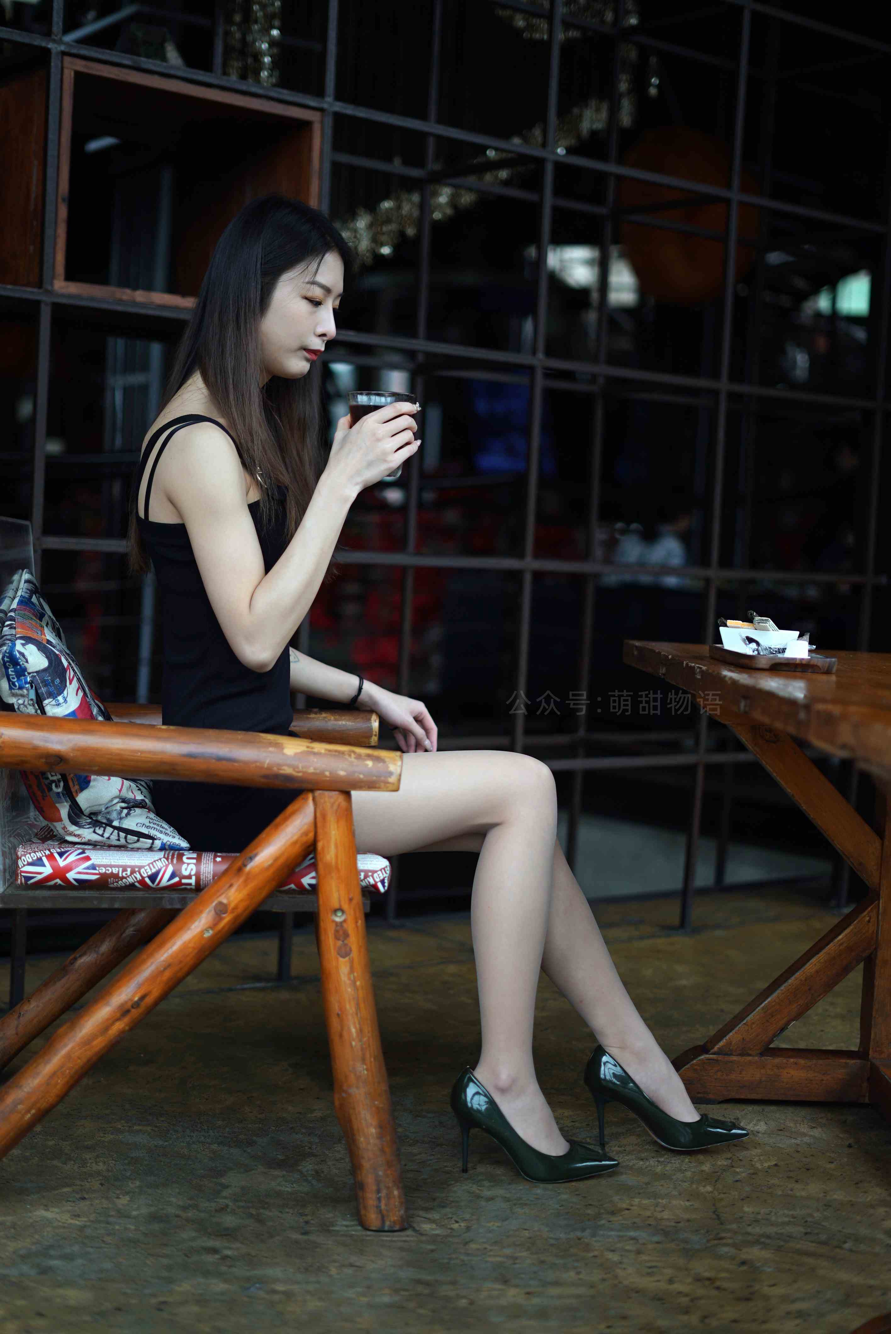 China Beauty Legs and feet 1662