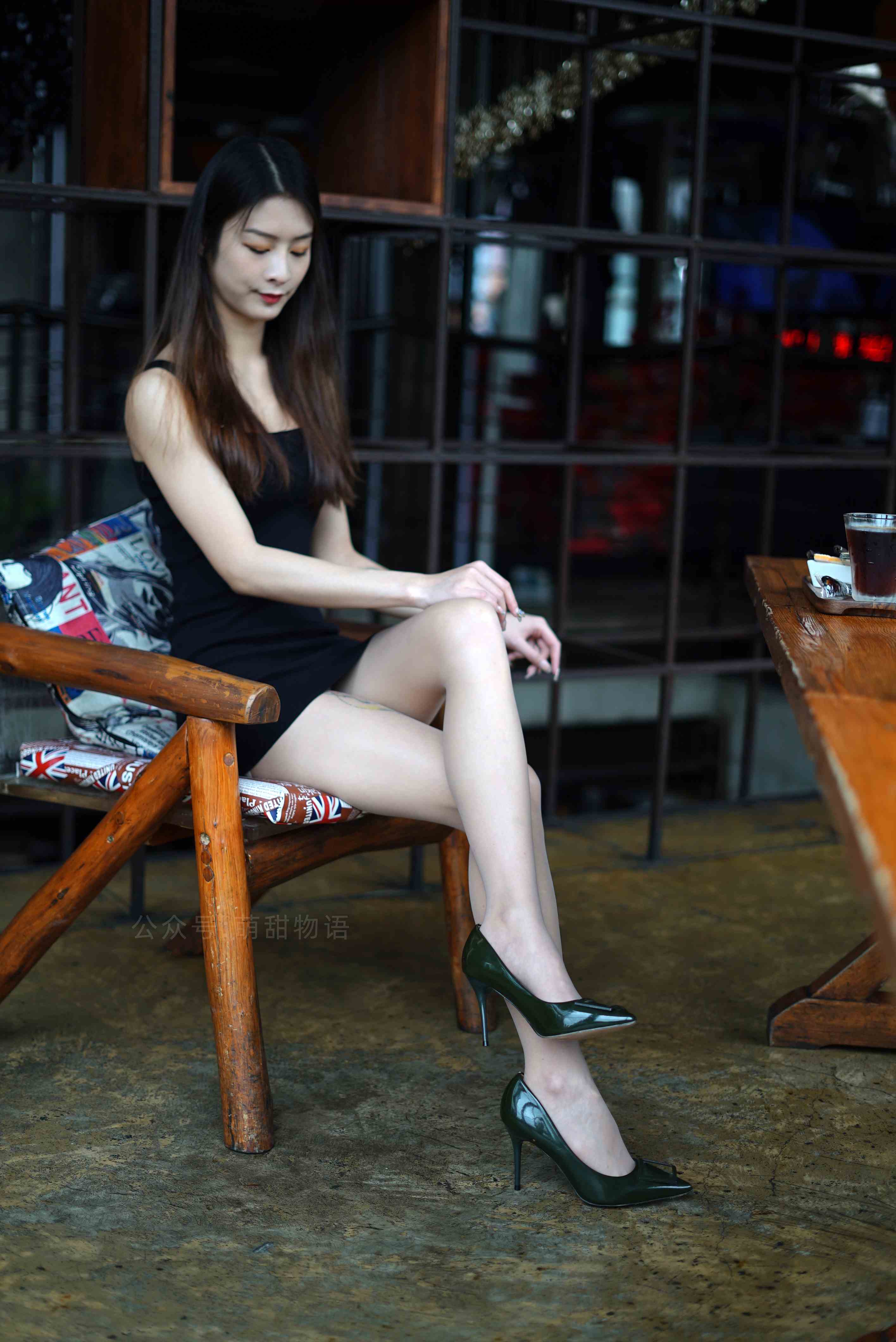 China Beauty Legs and feet 1662