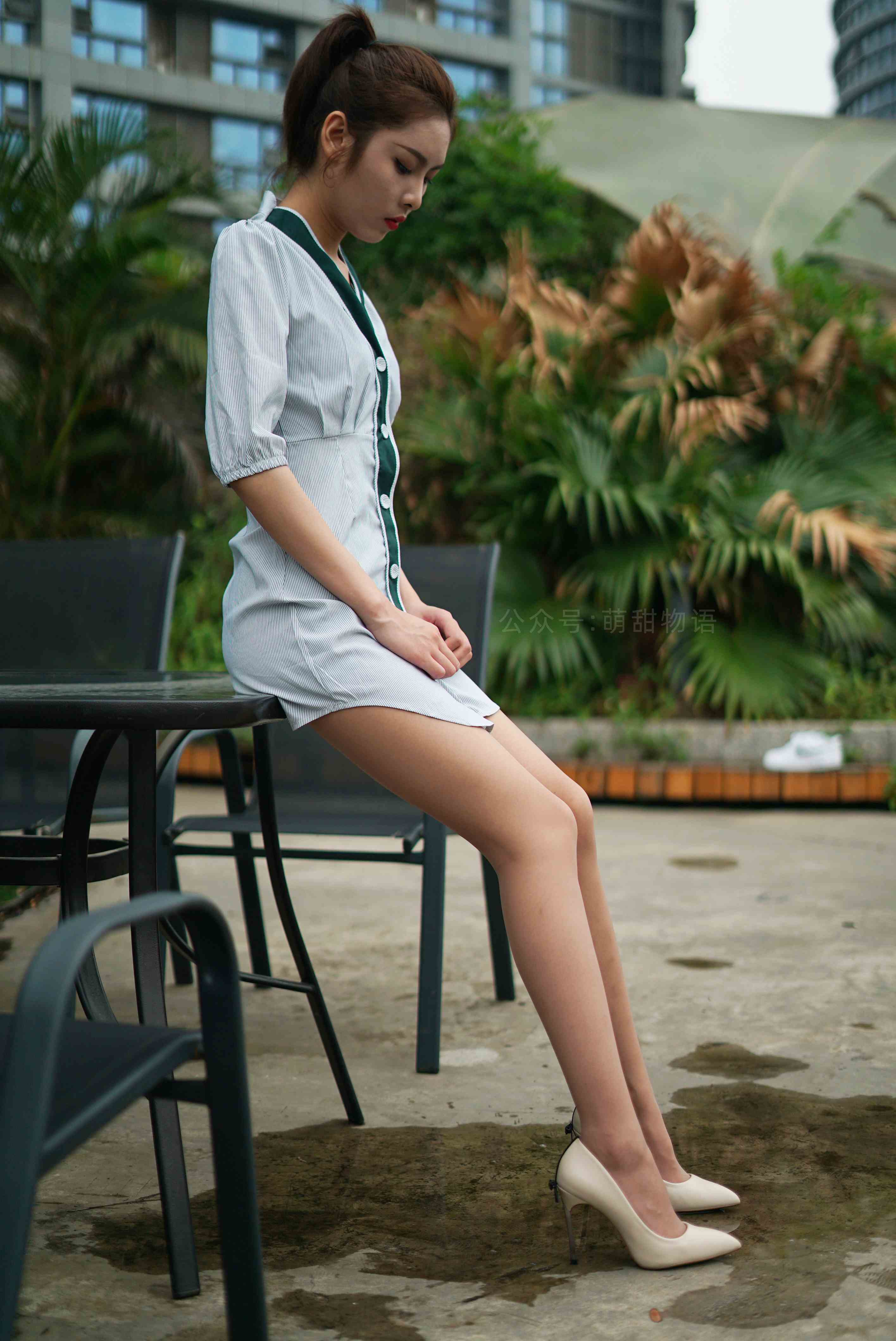 China Beauty Legs and feet 1668