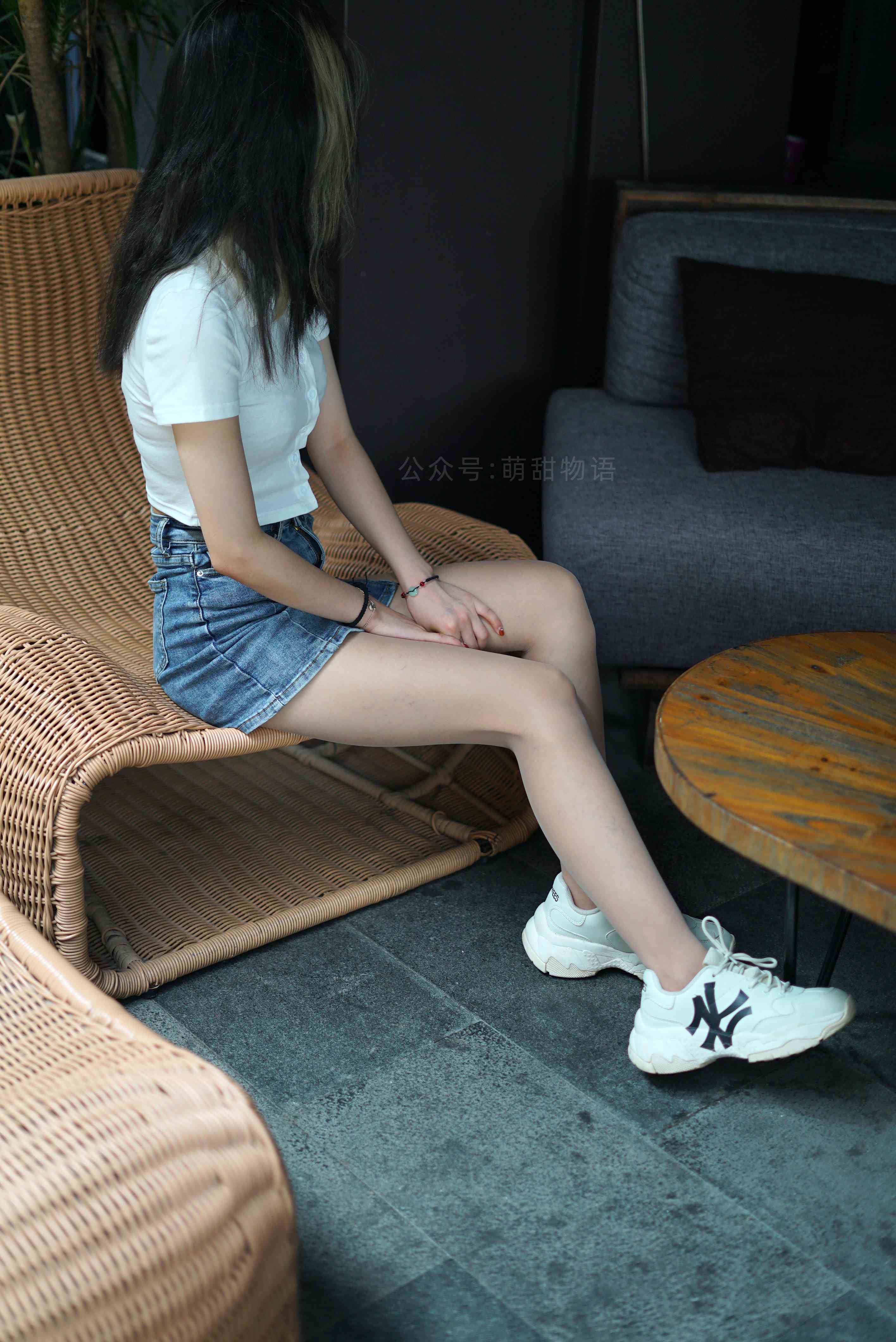 China Beauty Legs and feet 1672