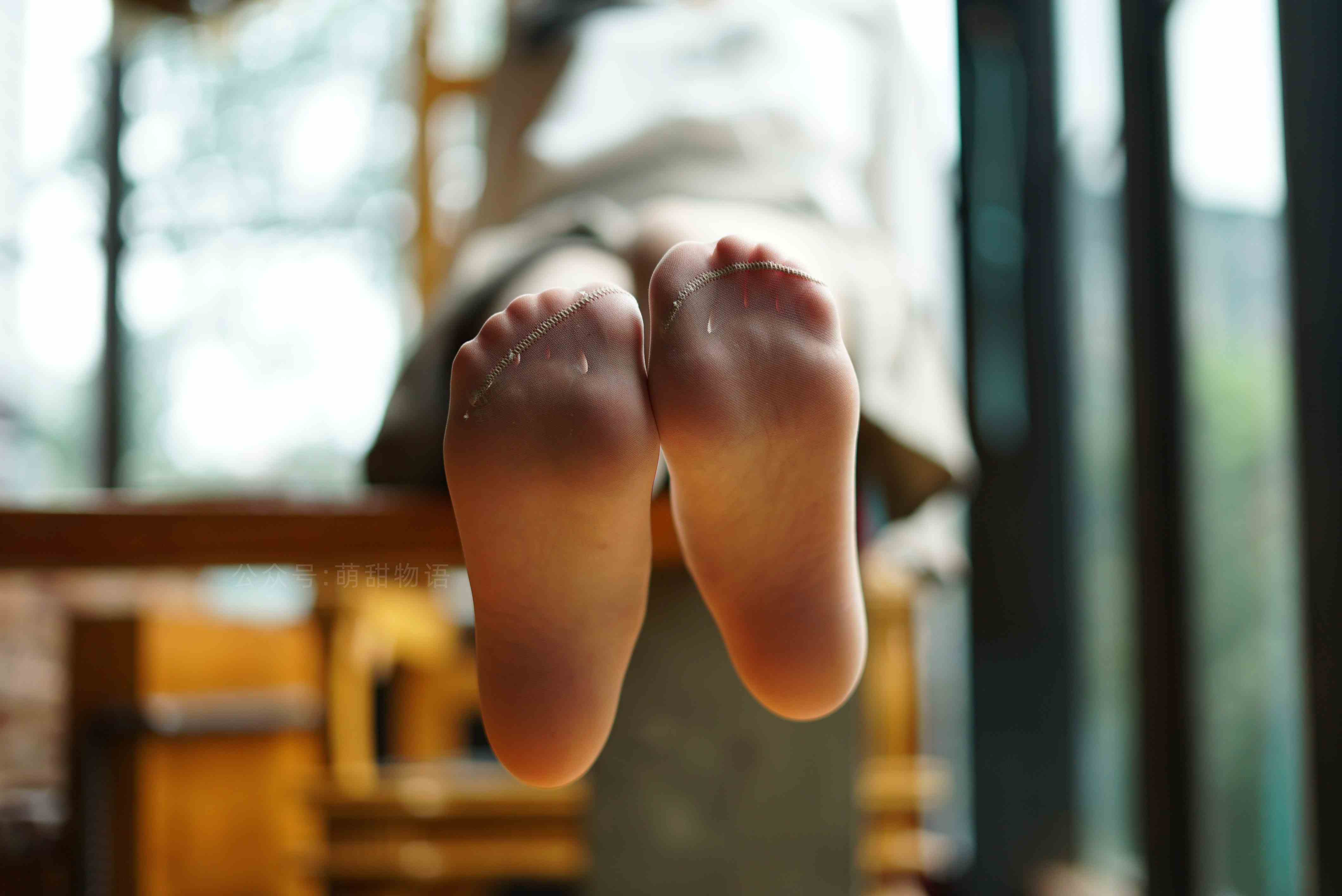 China Beauty Legs and feet 1674