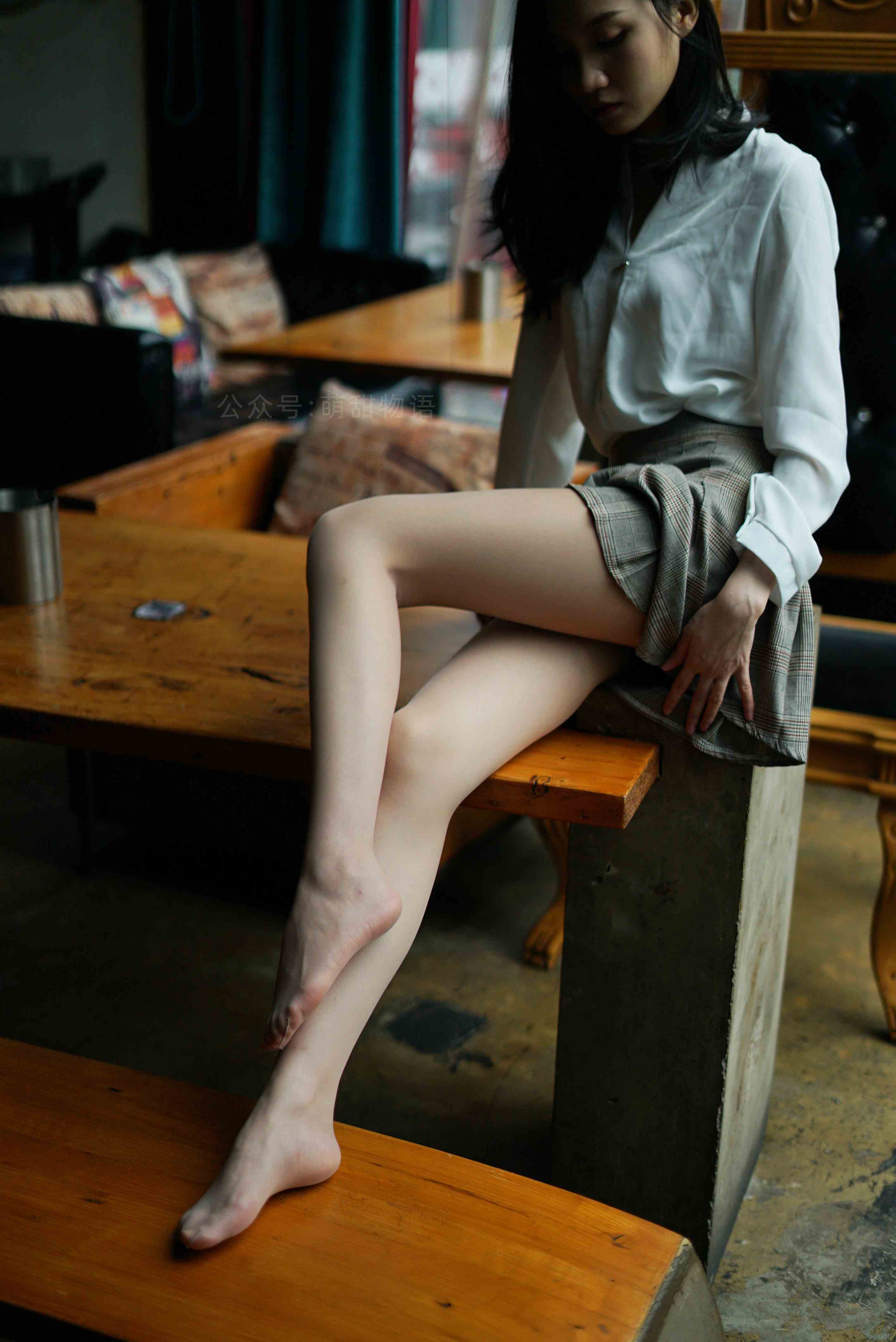 China Beauty Legs and feet 1674