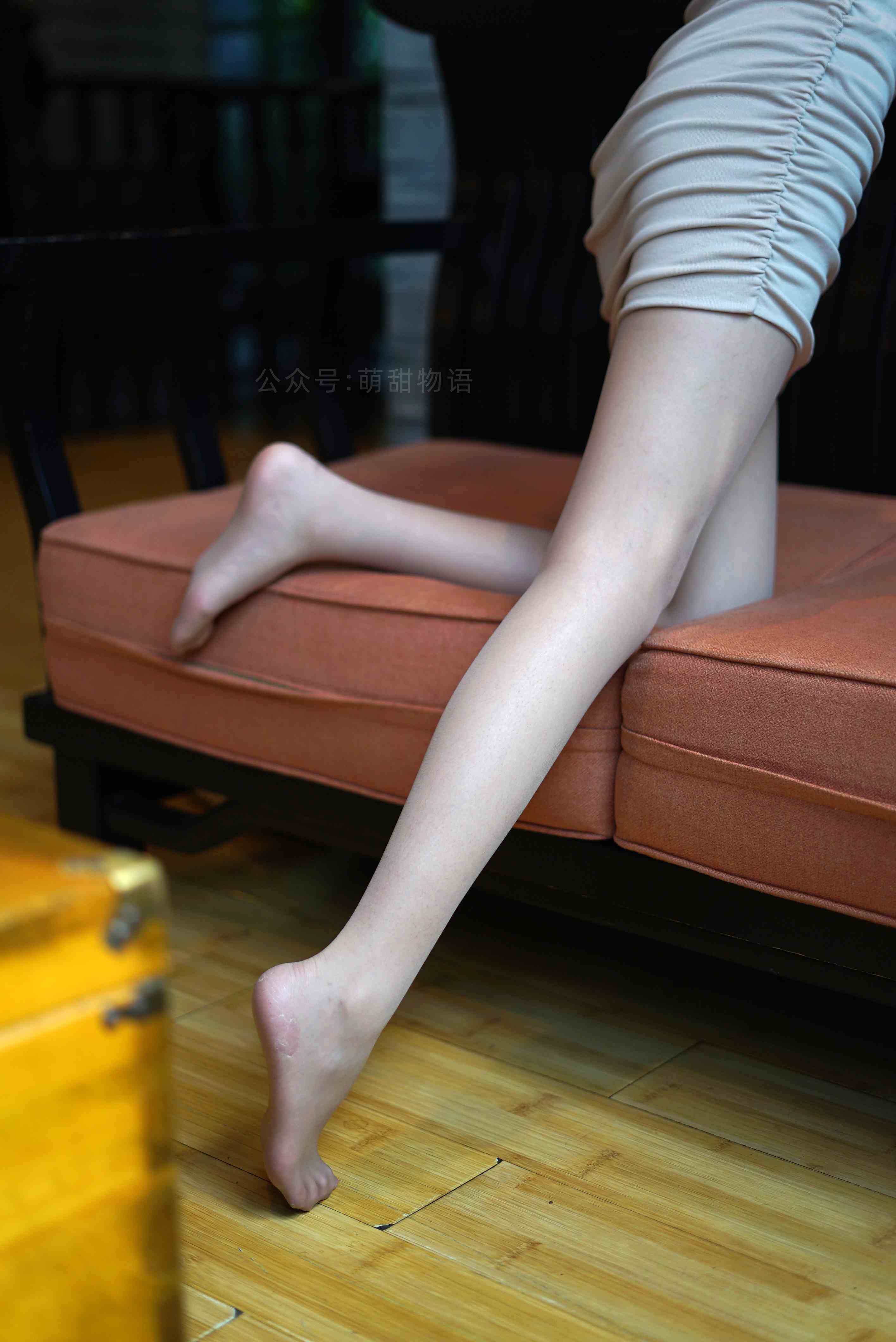 China Beauty Legs and feet 1680