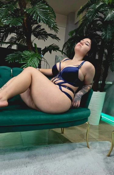 Hot Hot Hot Girl 118