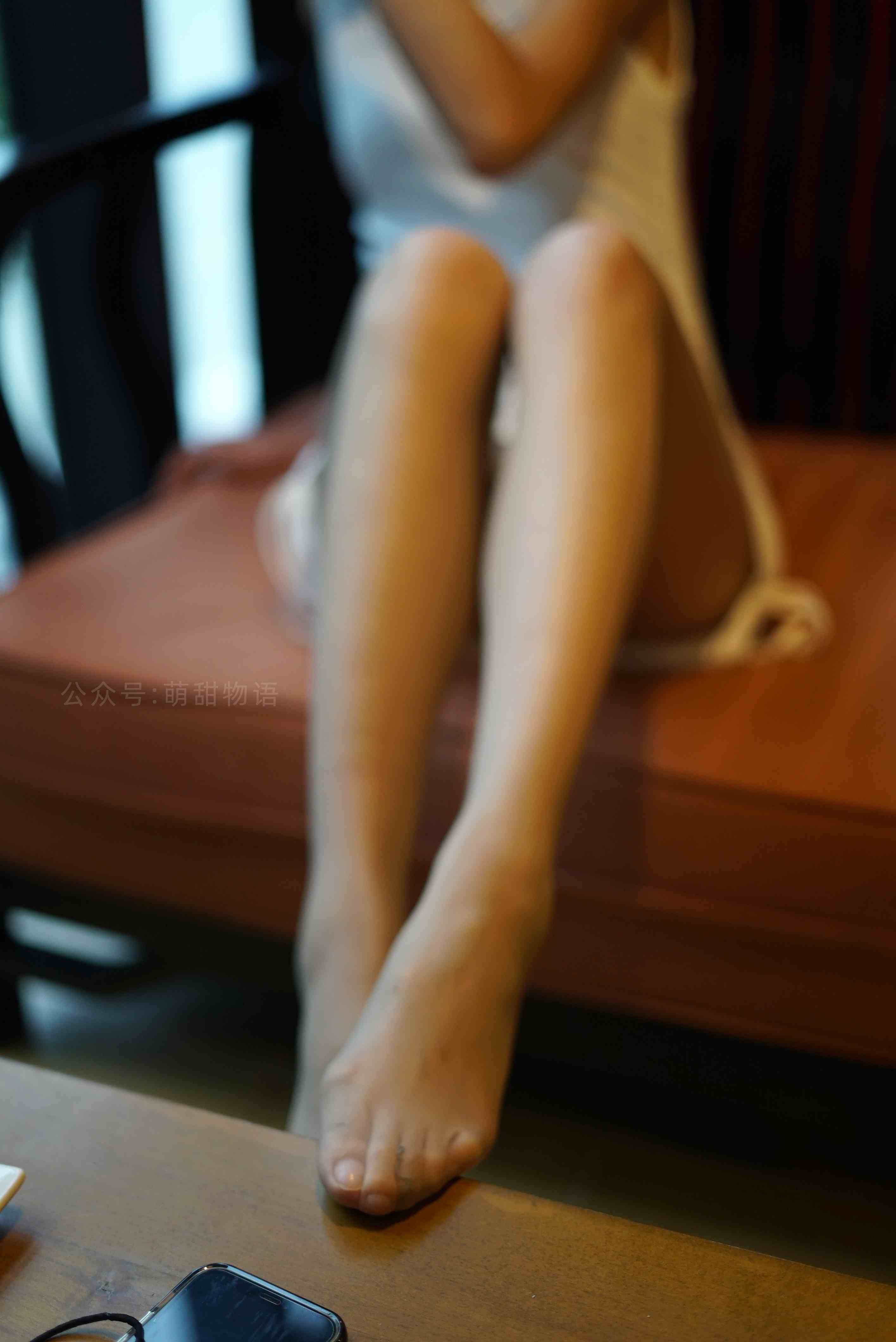 China Beauty Legs and feet 1681