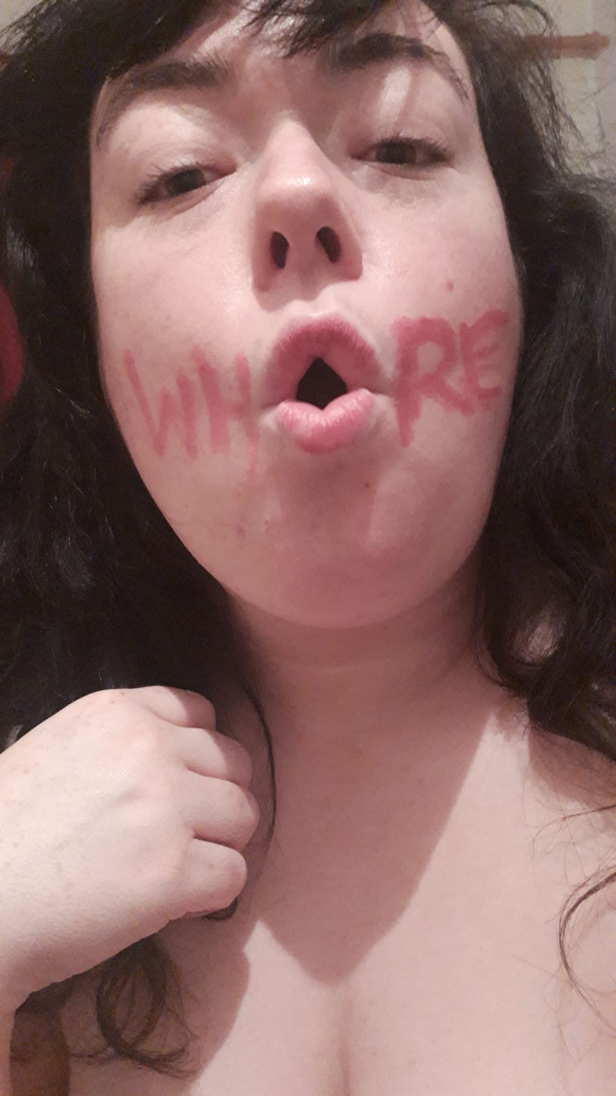 Chubby slut loves to show off