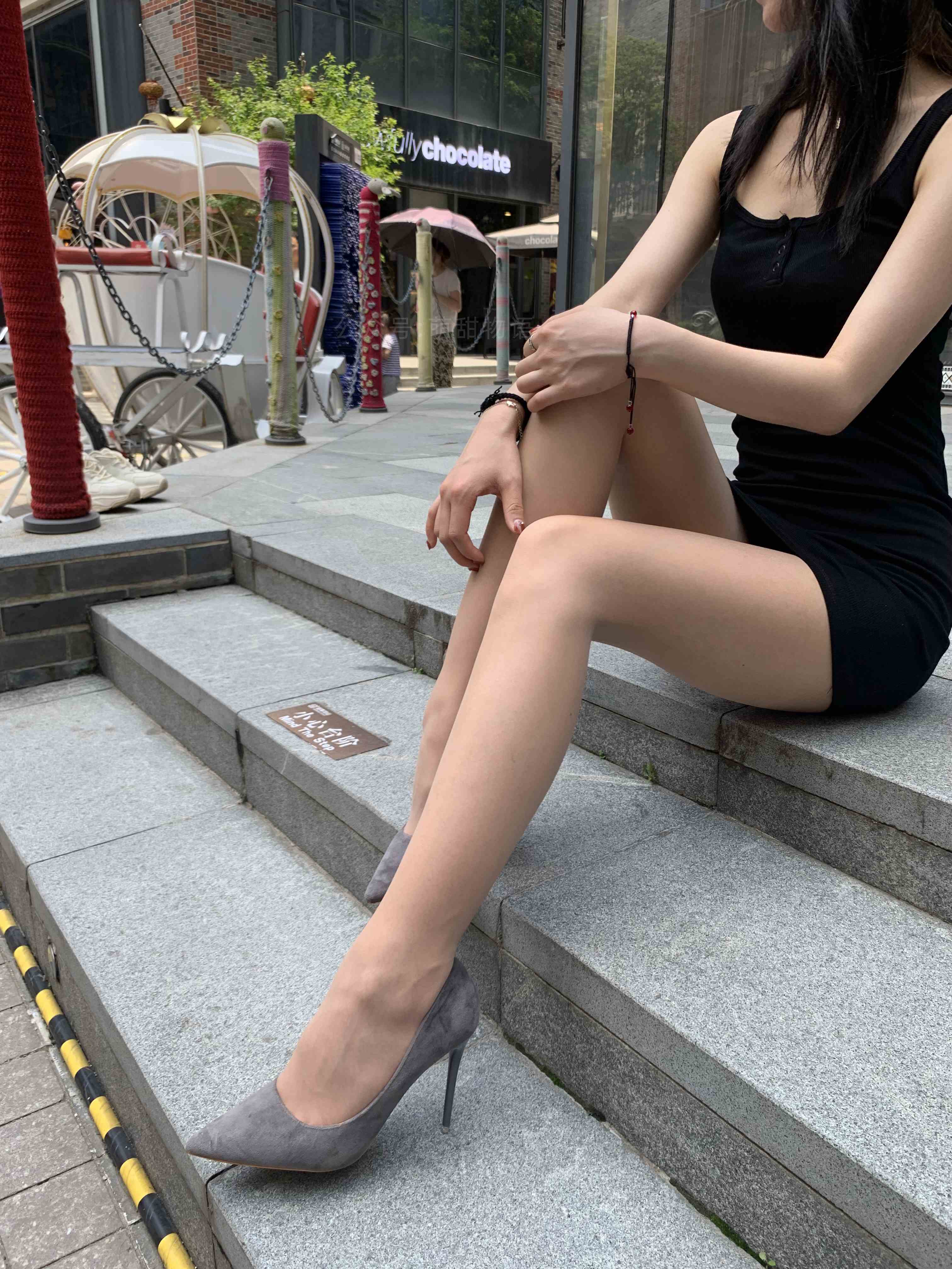 China Beauty Legs and feet 1687