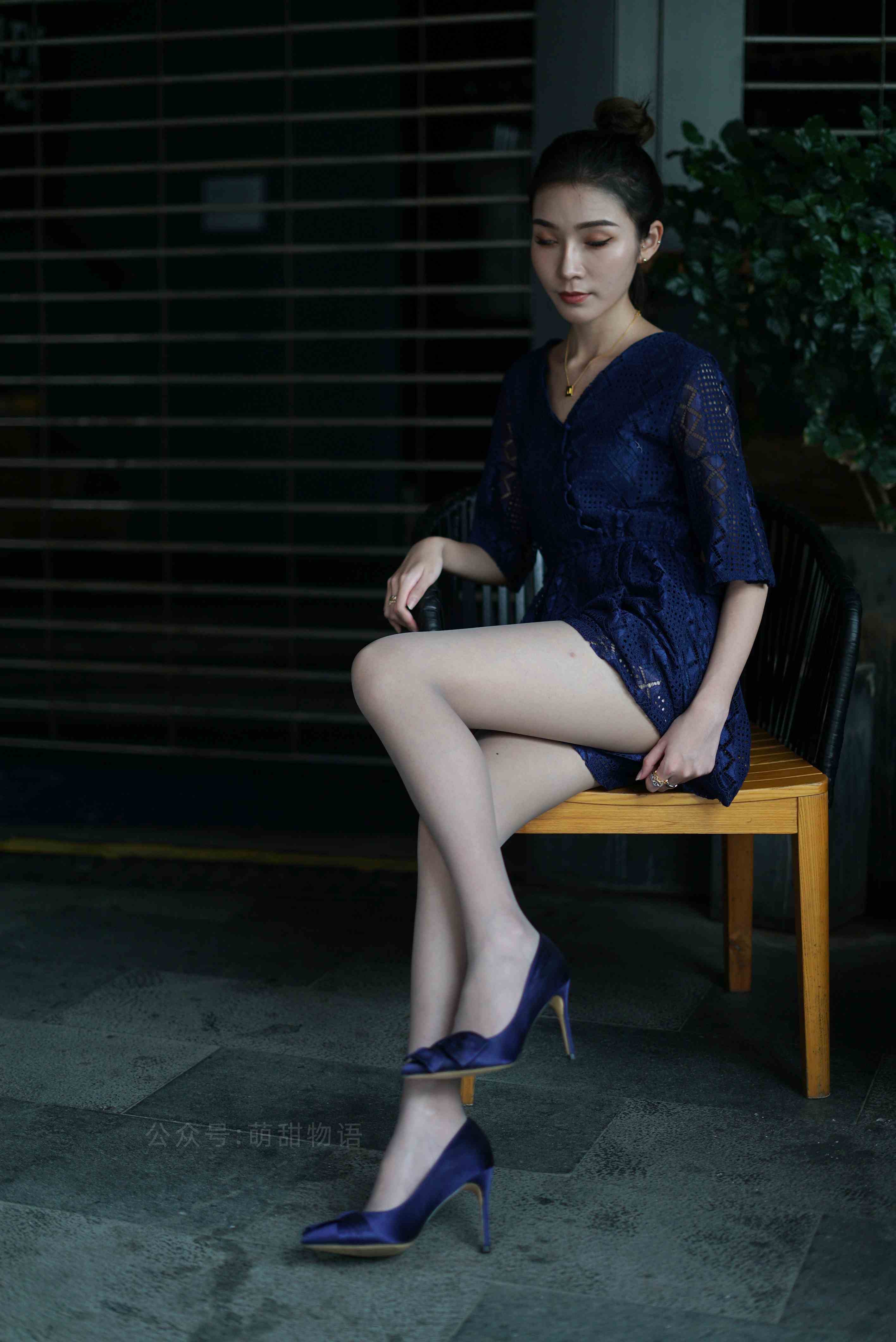 China Beauty Legs and feet 1690