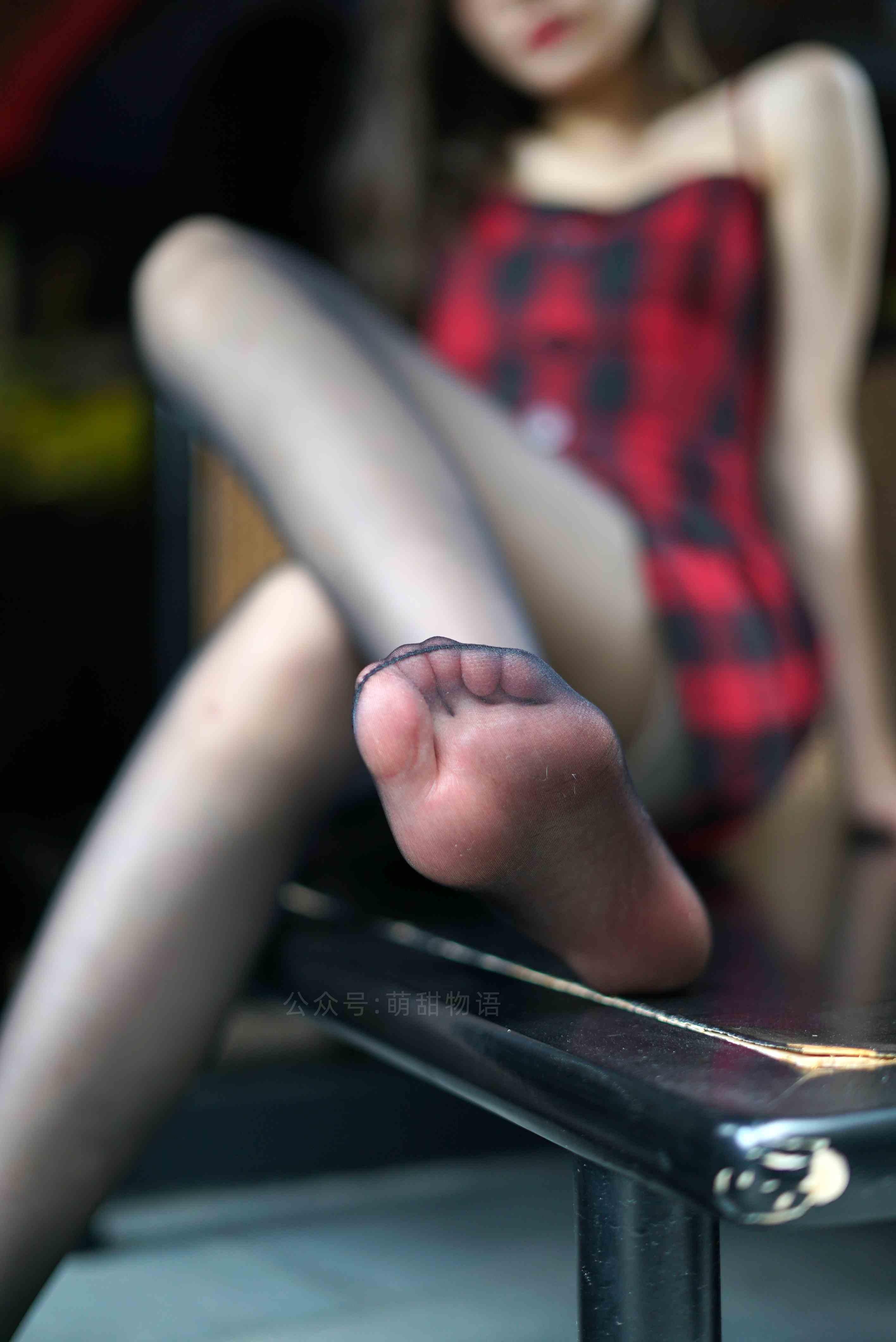 China Beauty Legs and feet 1691