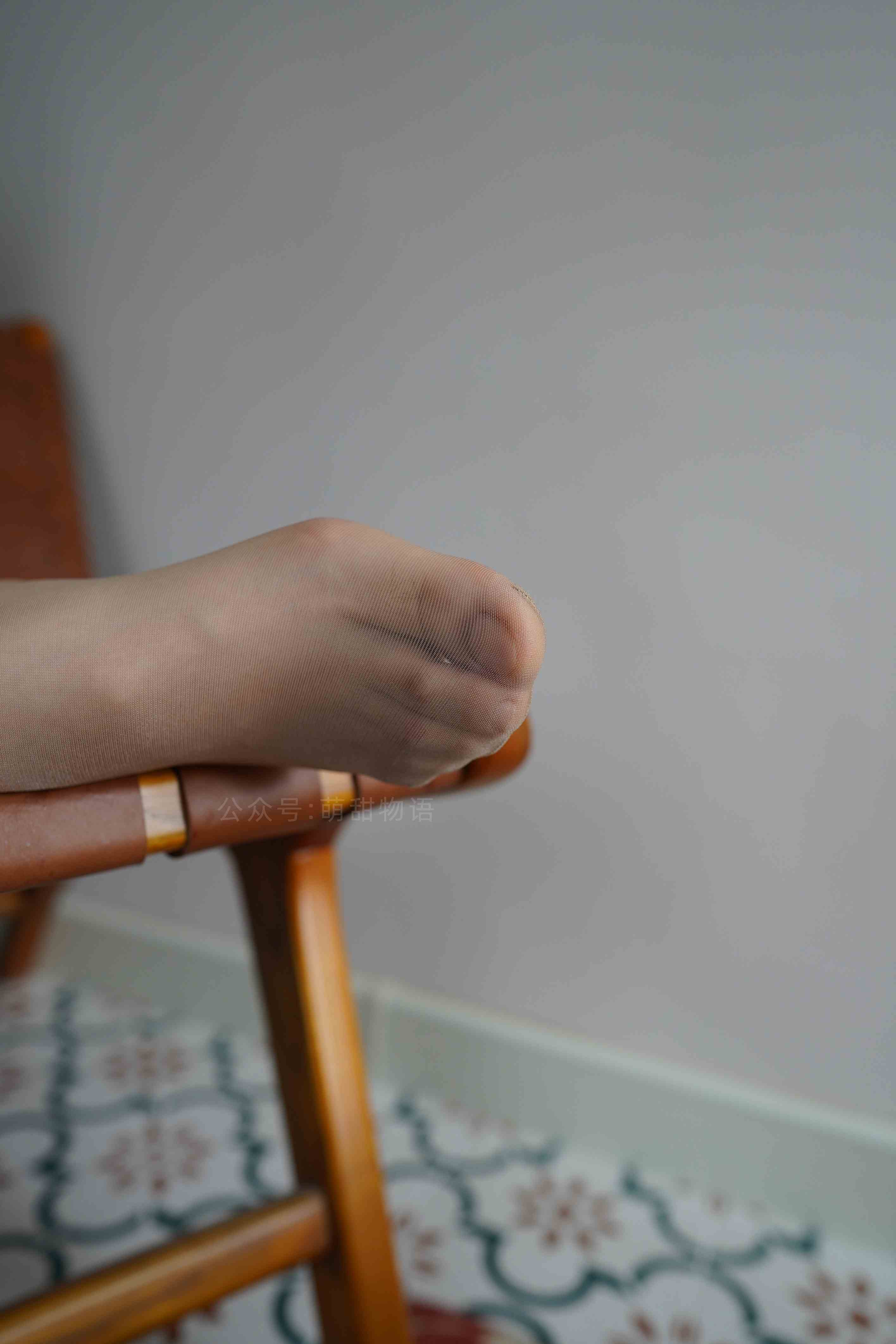 China Beauty Legs and feet 1692