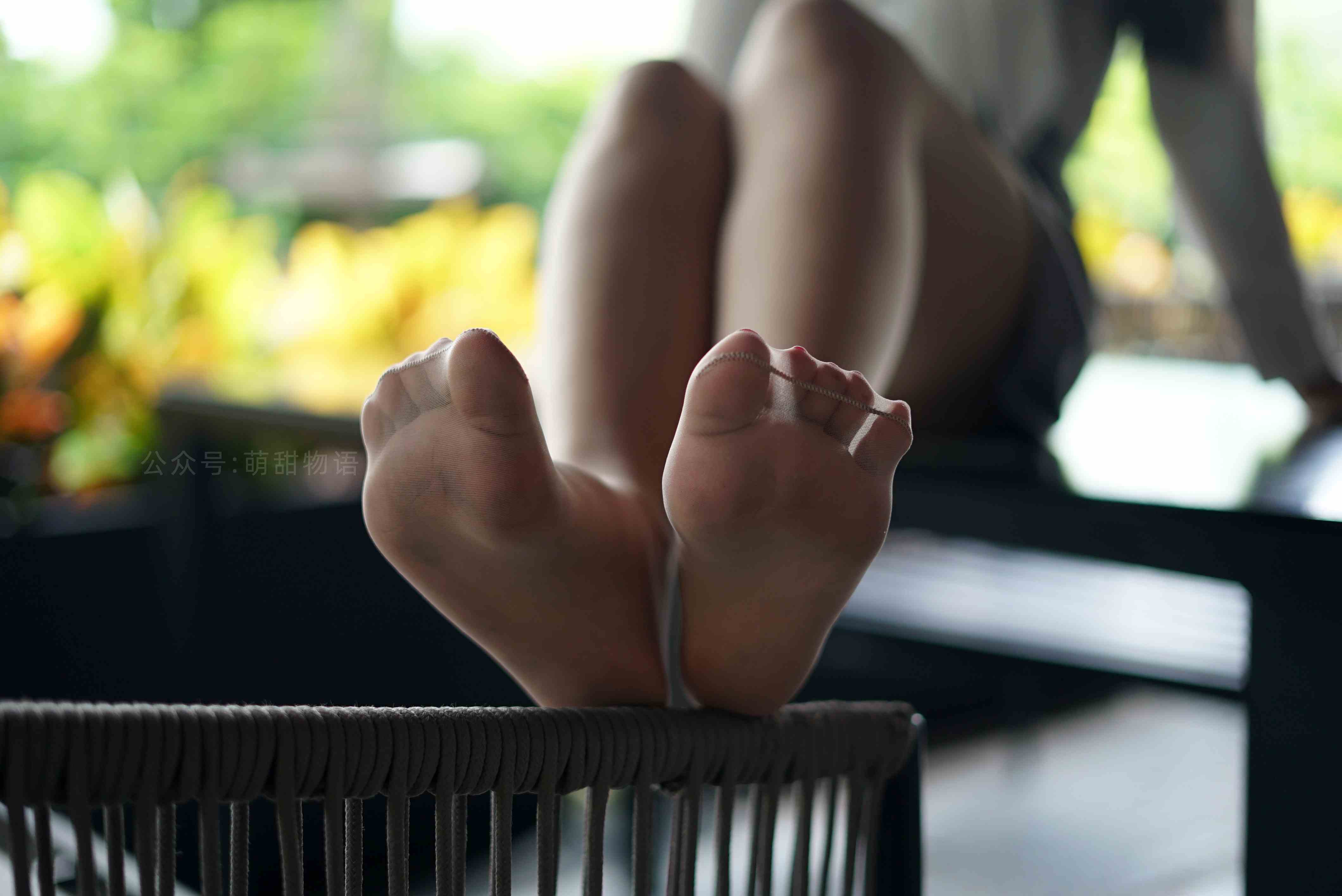 China Beauty Legs and feet 1693