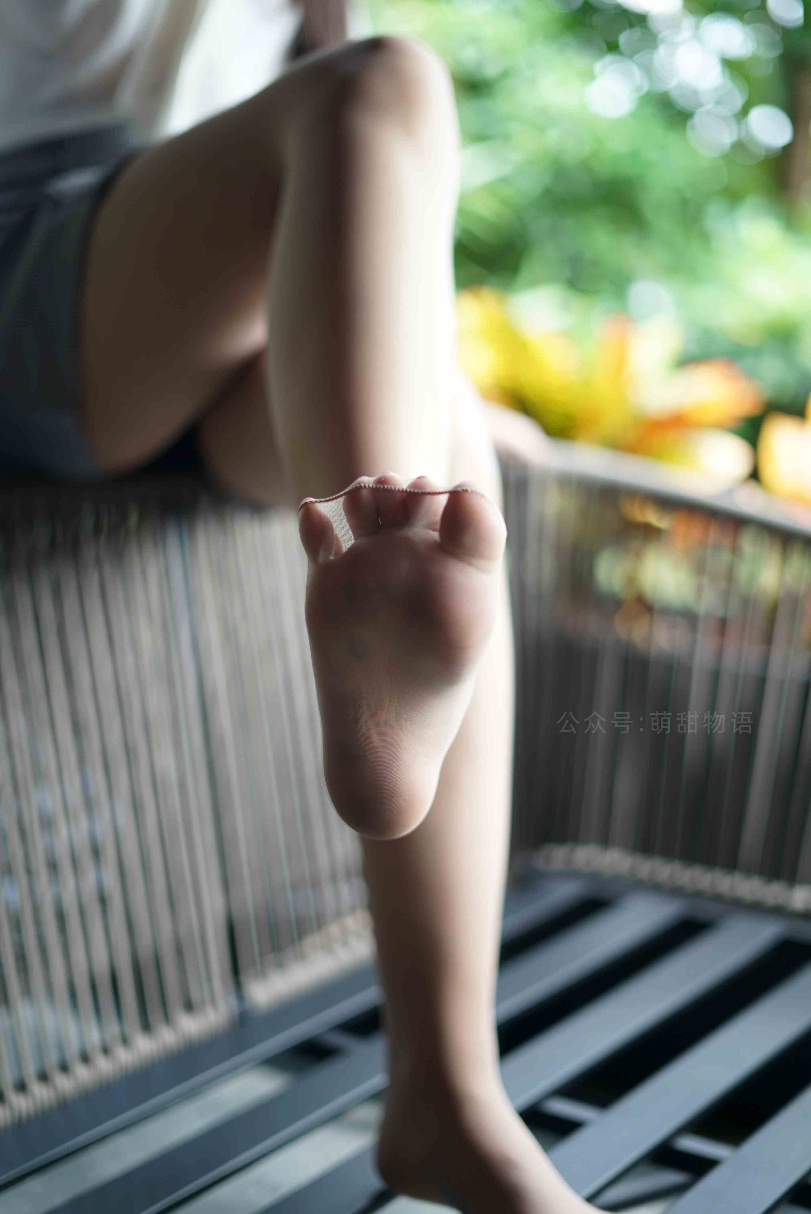 China Beauty Legs and feet 1693