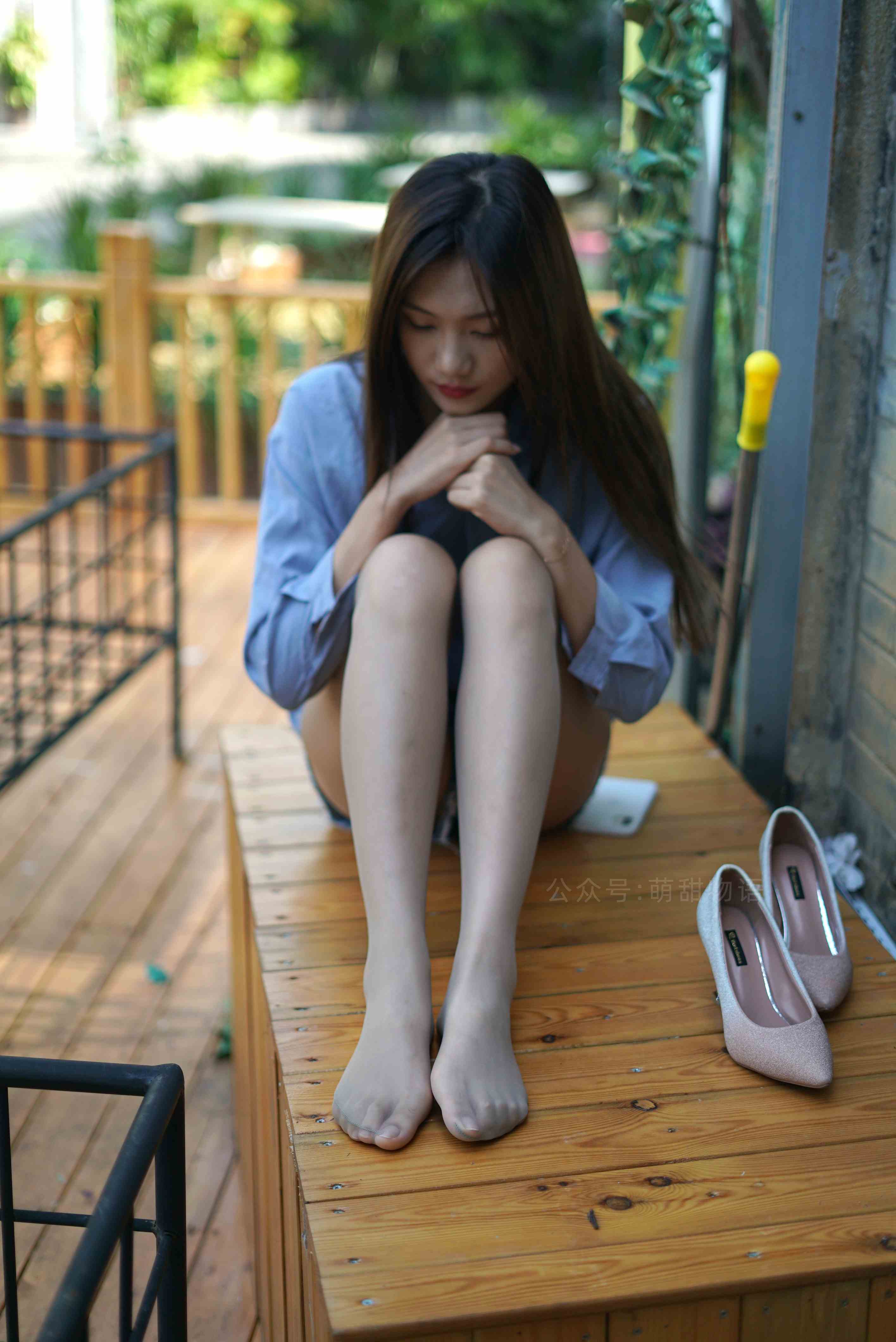 China Beauty Legs and feet 1697