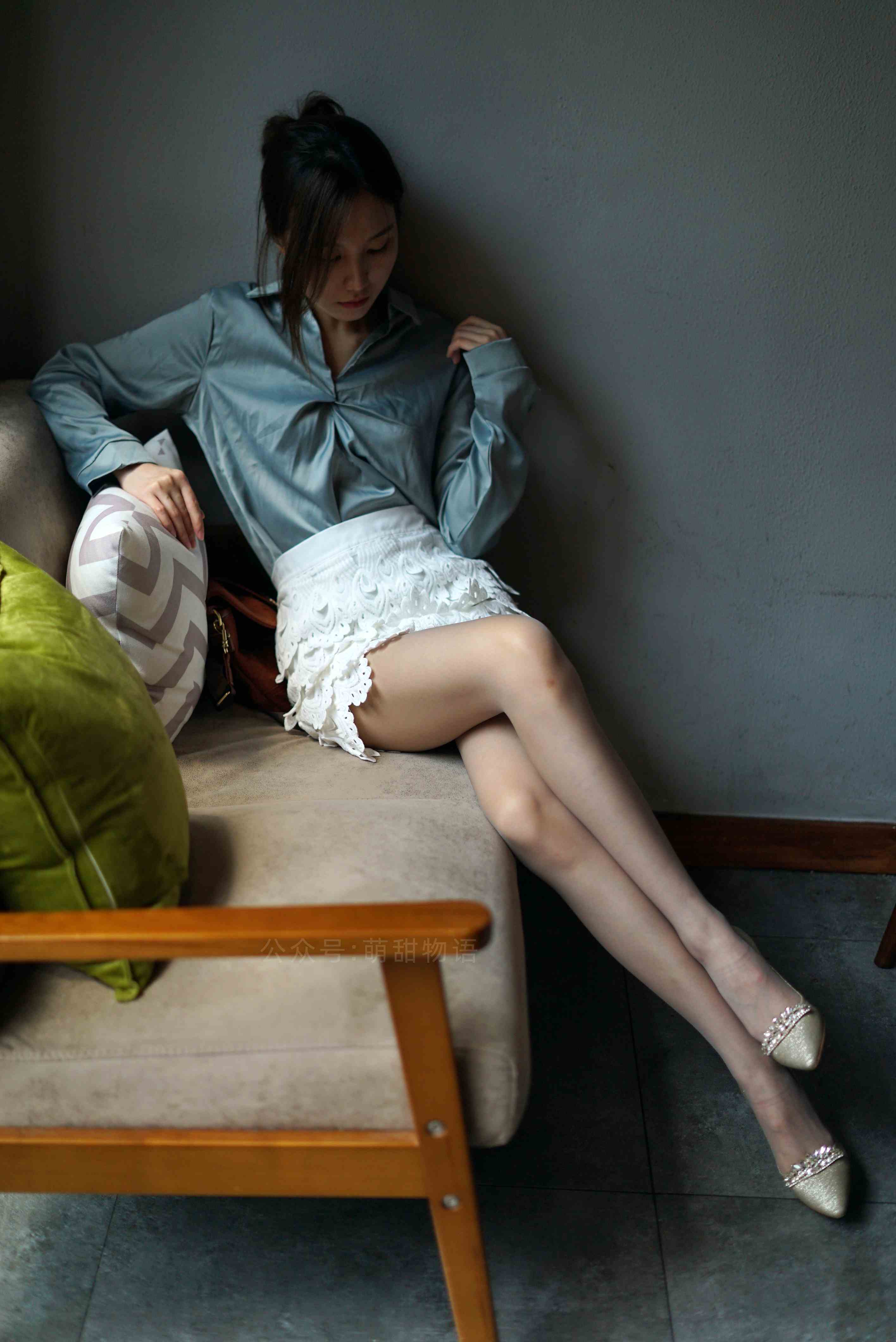 China Beauty Legs and feet 1698