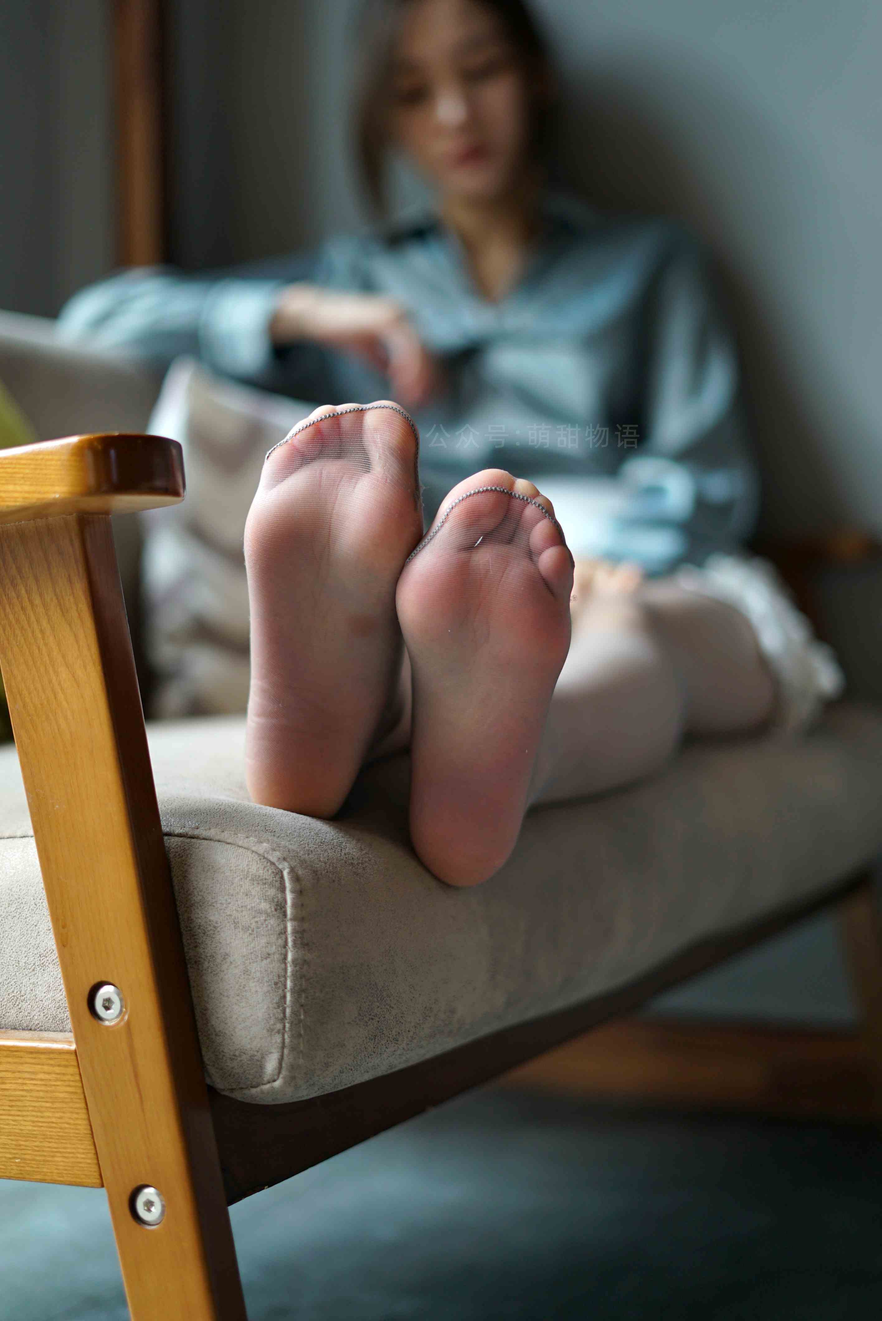 China Beauty Legs and feet 1698