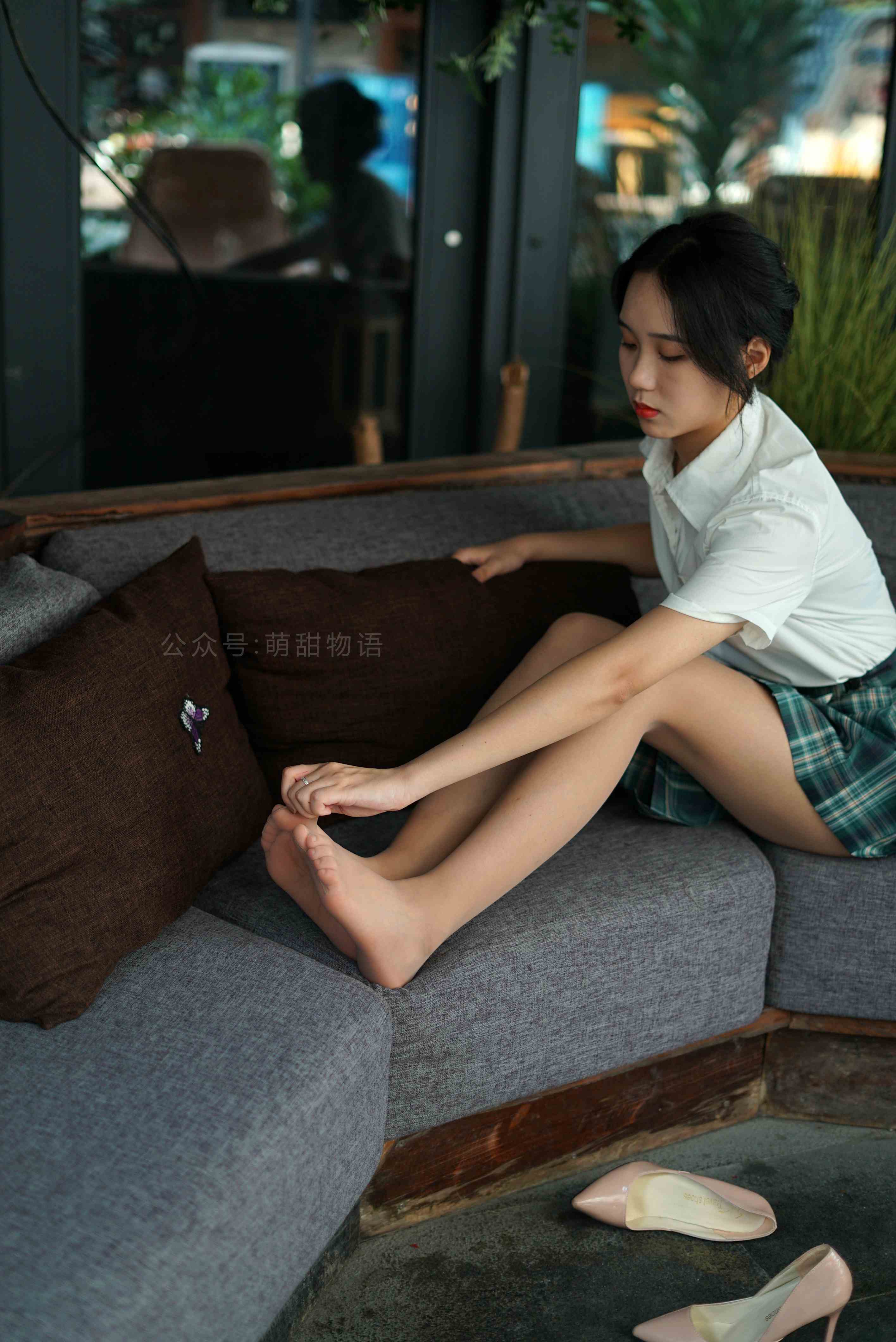 China Beauty Legs and feet 1699