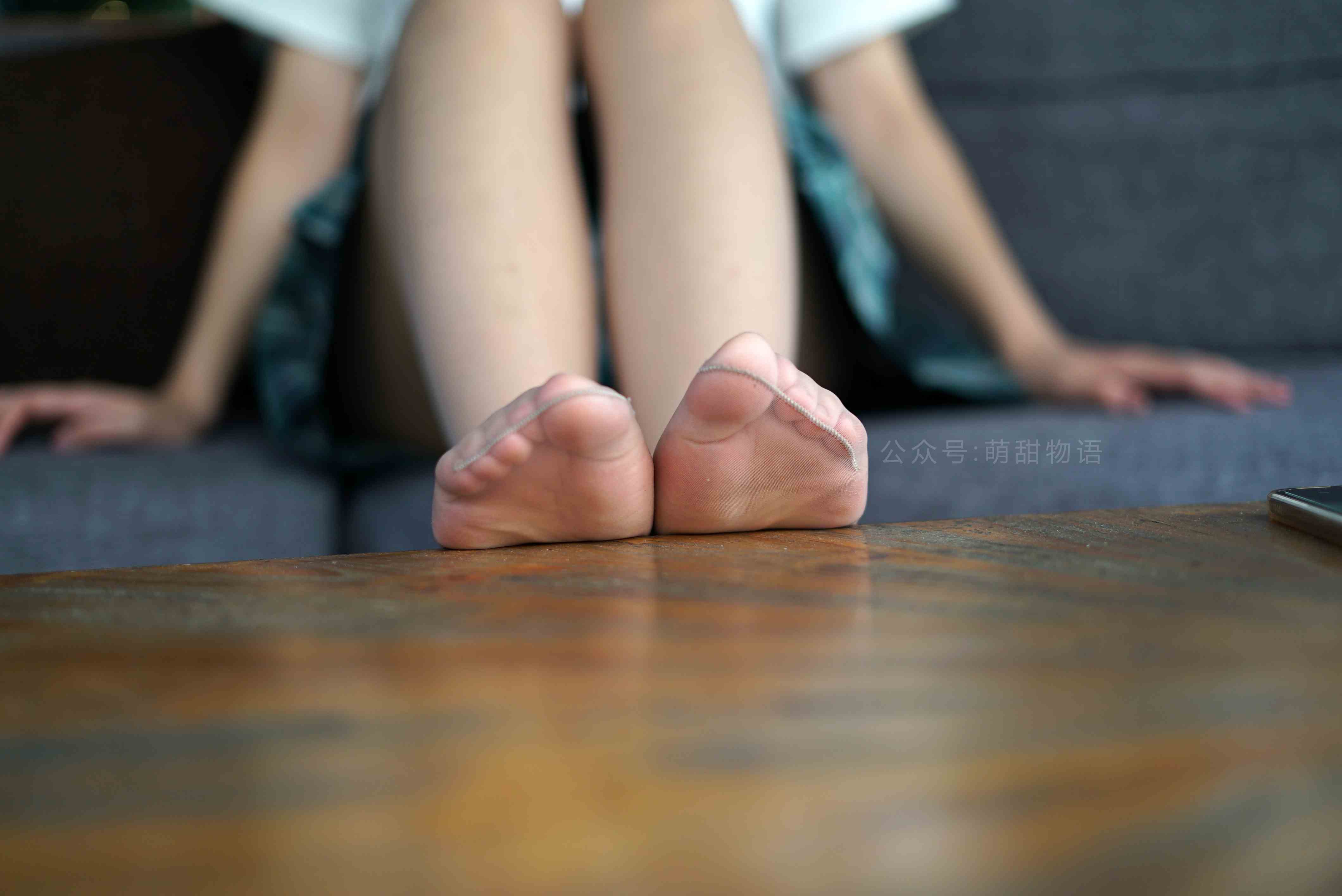 China Beauty Legs and feet 1699