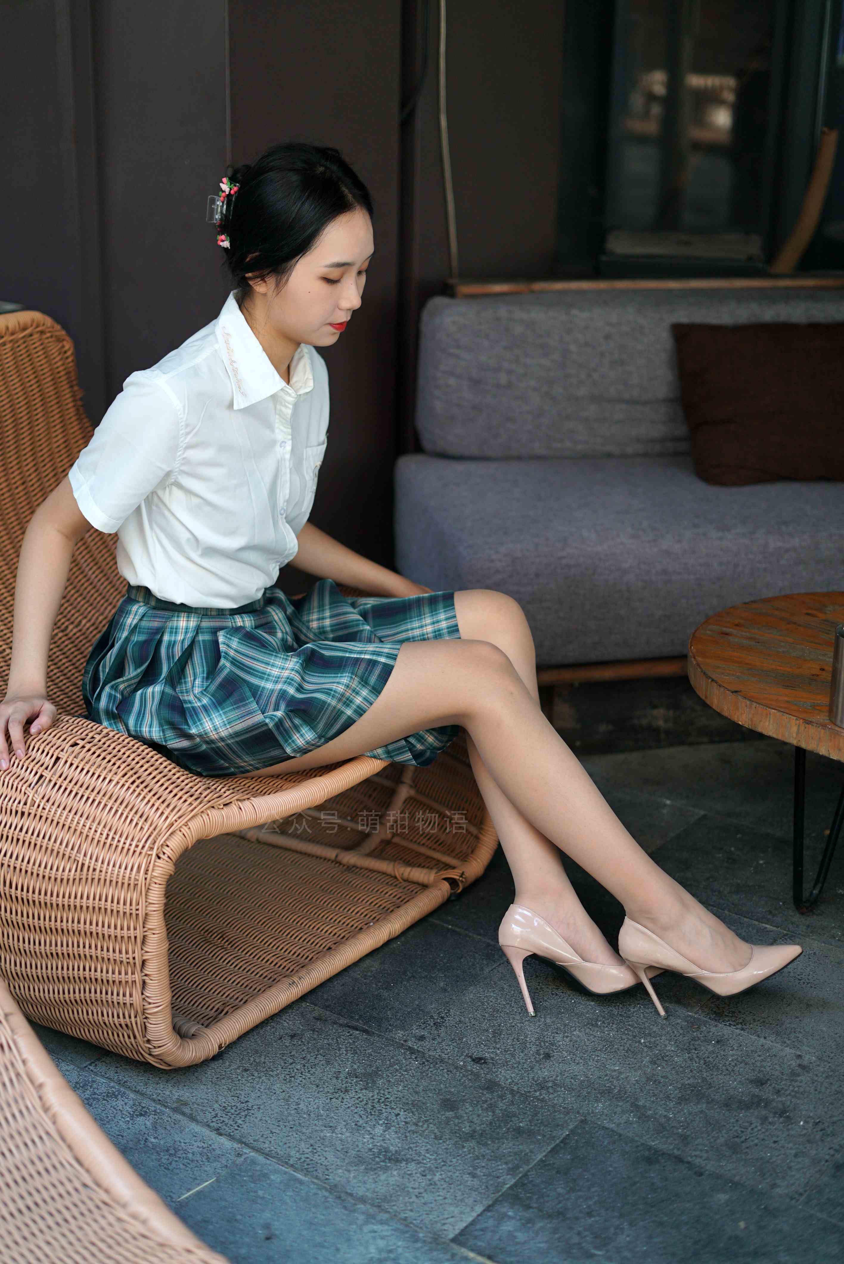 China Beauty Legs and feet 1699