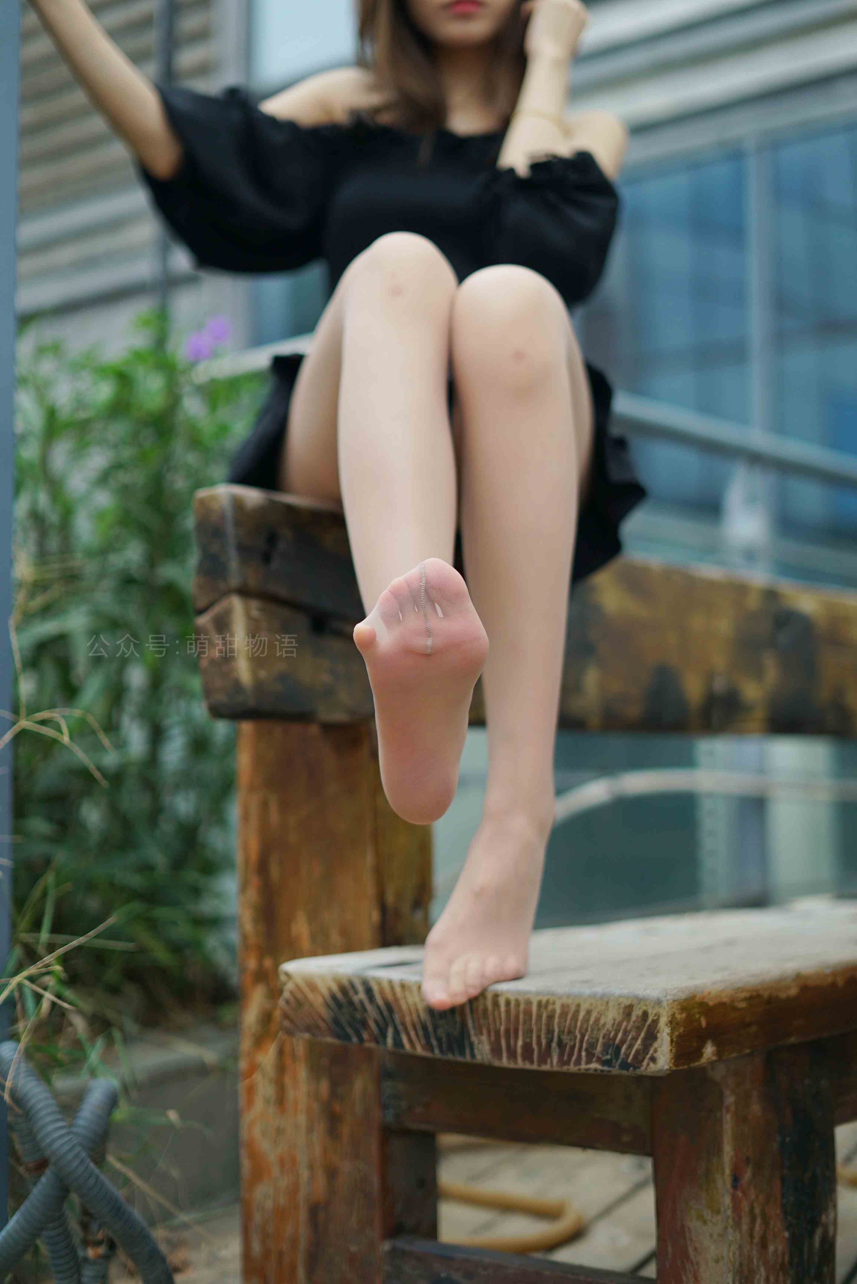 China Beauty Legs and feet 1706