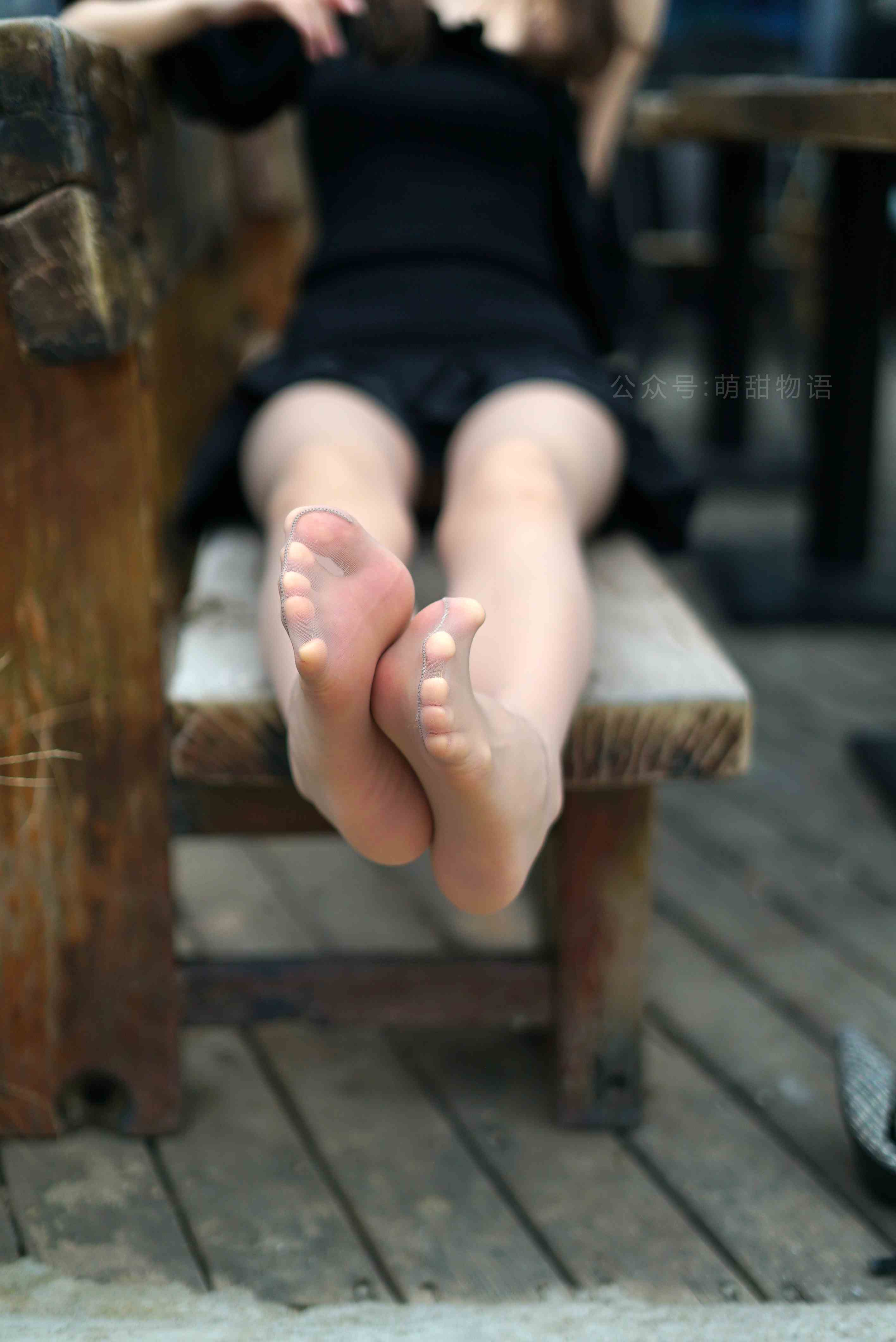 China Beauty Legs and feet 1706