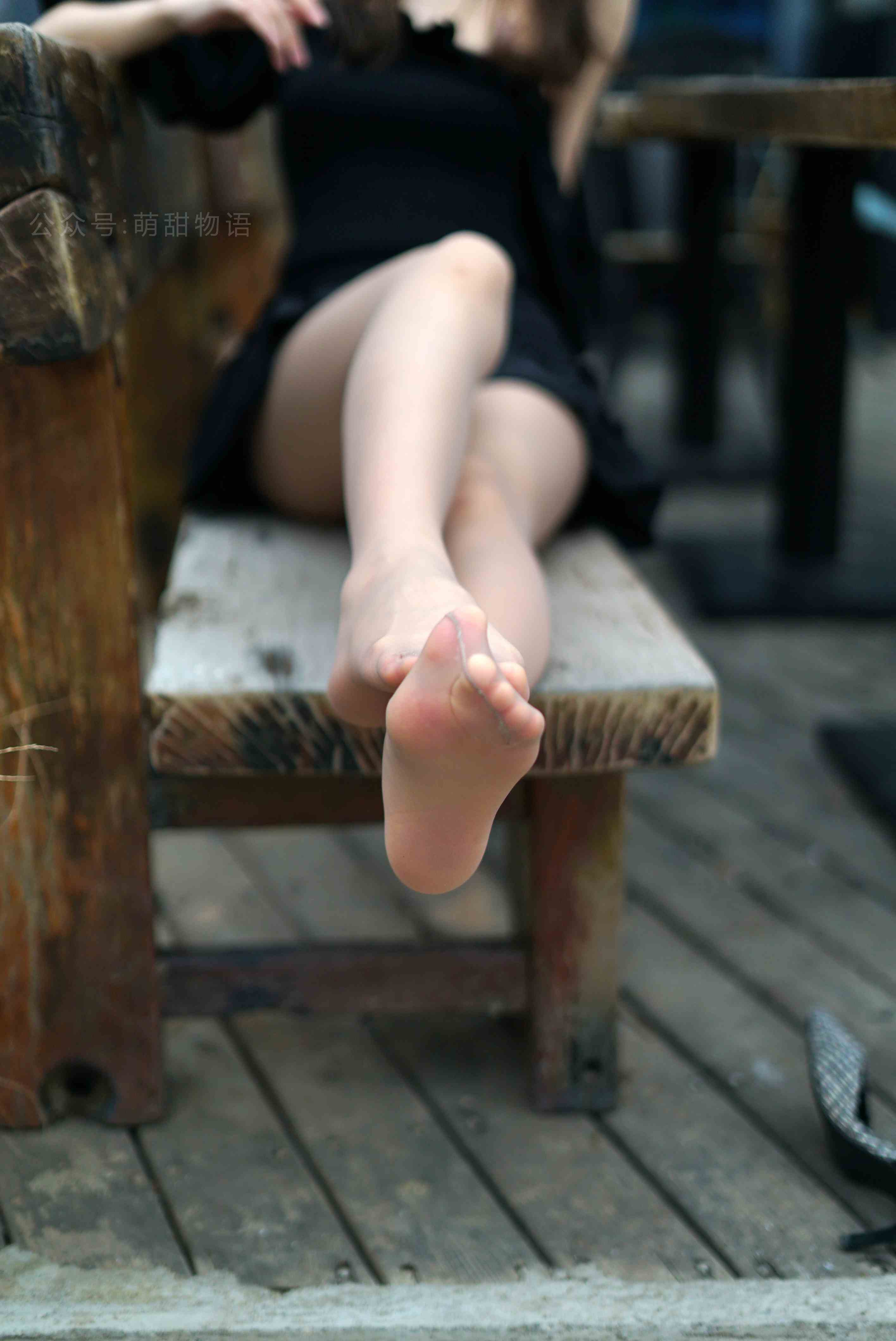 China Beauty Legs and feet 1706