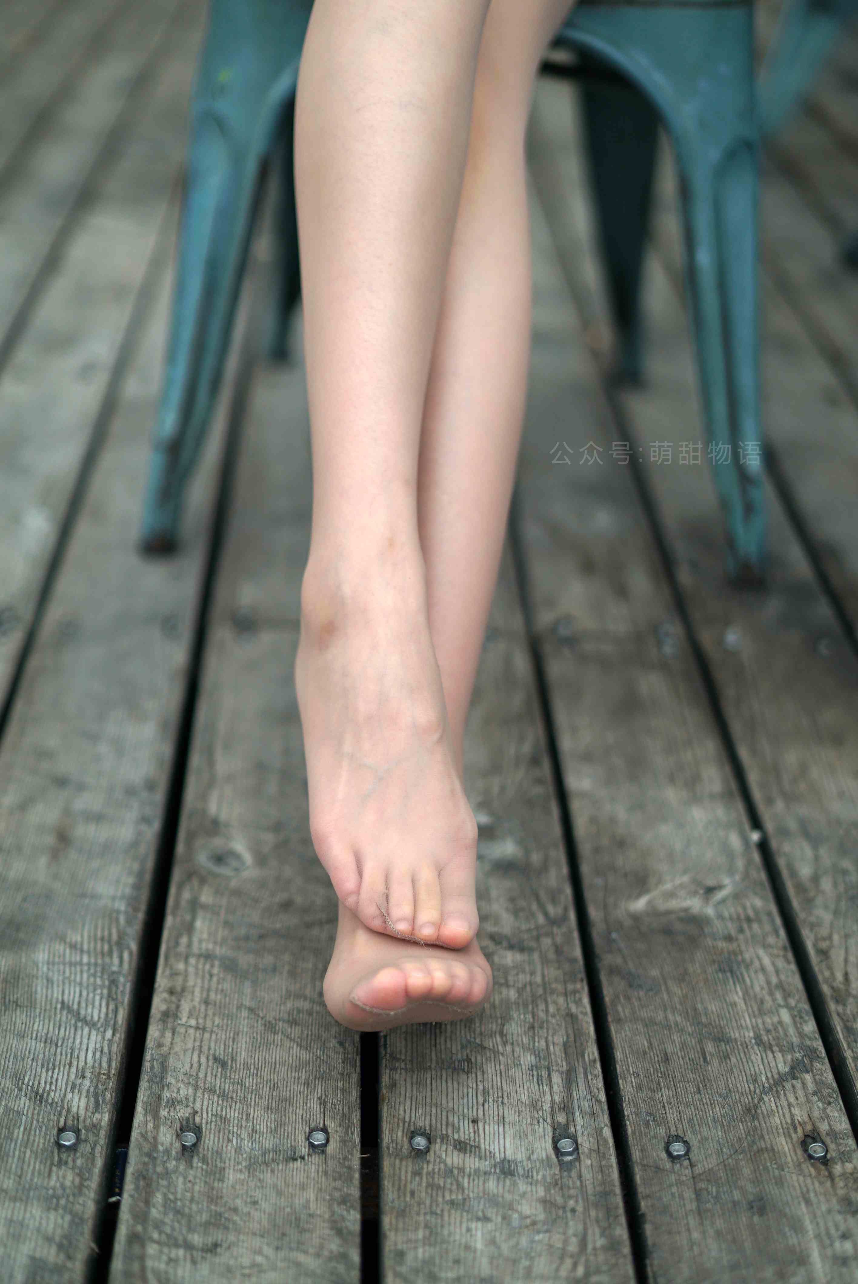 China Beauty Legs and feet 1706