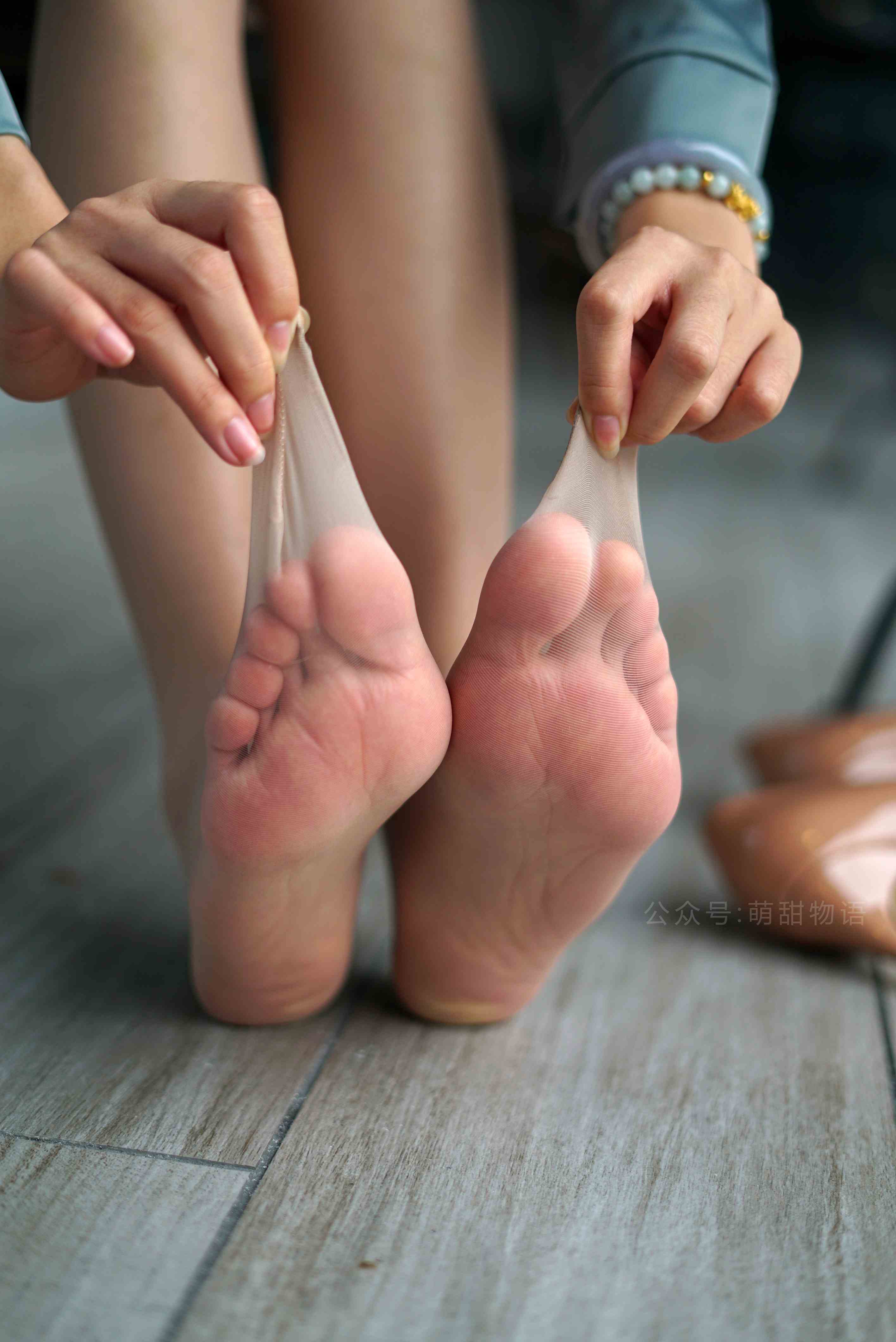 China Beauty Legs and feet 1707