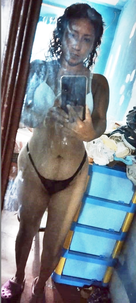 soy una Milf caliente y borracha