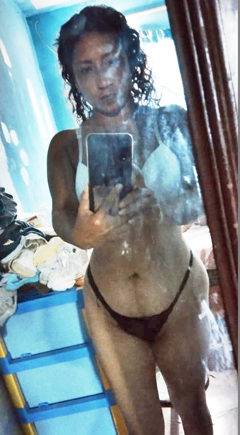 soy una Milf caliente y borracha