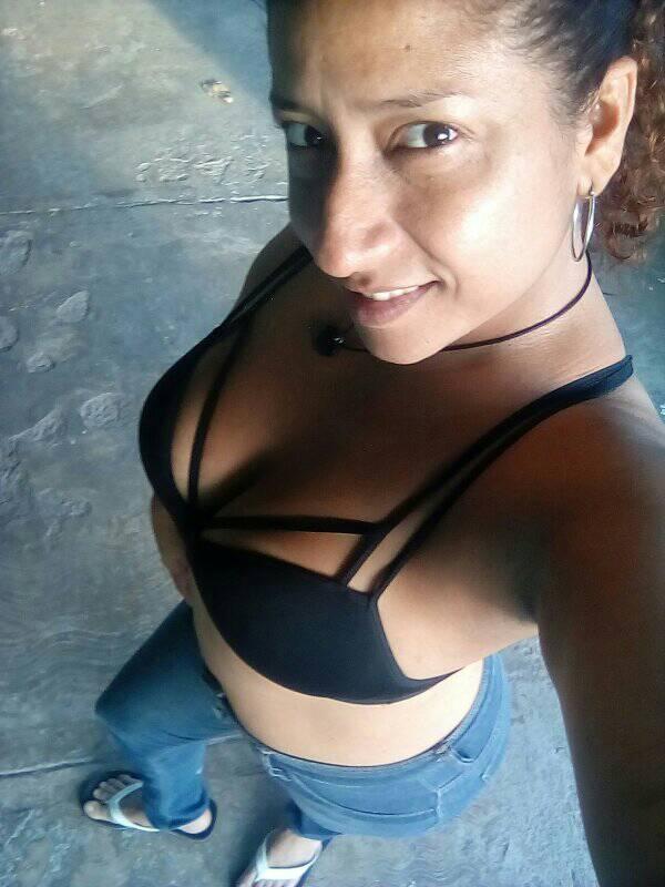 soy una Milf caliente y borracha