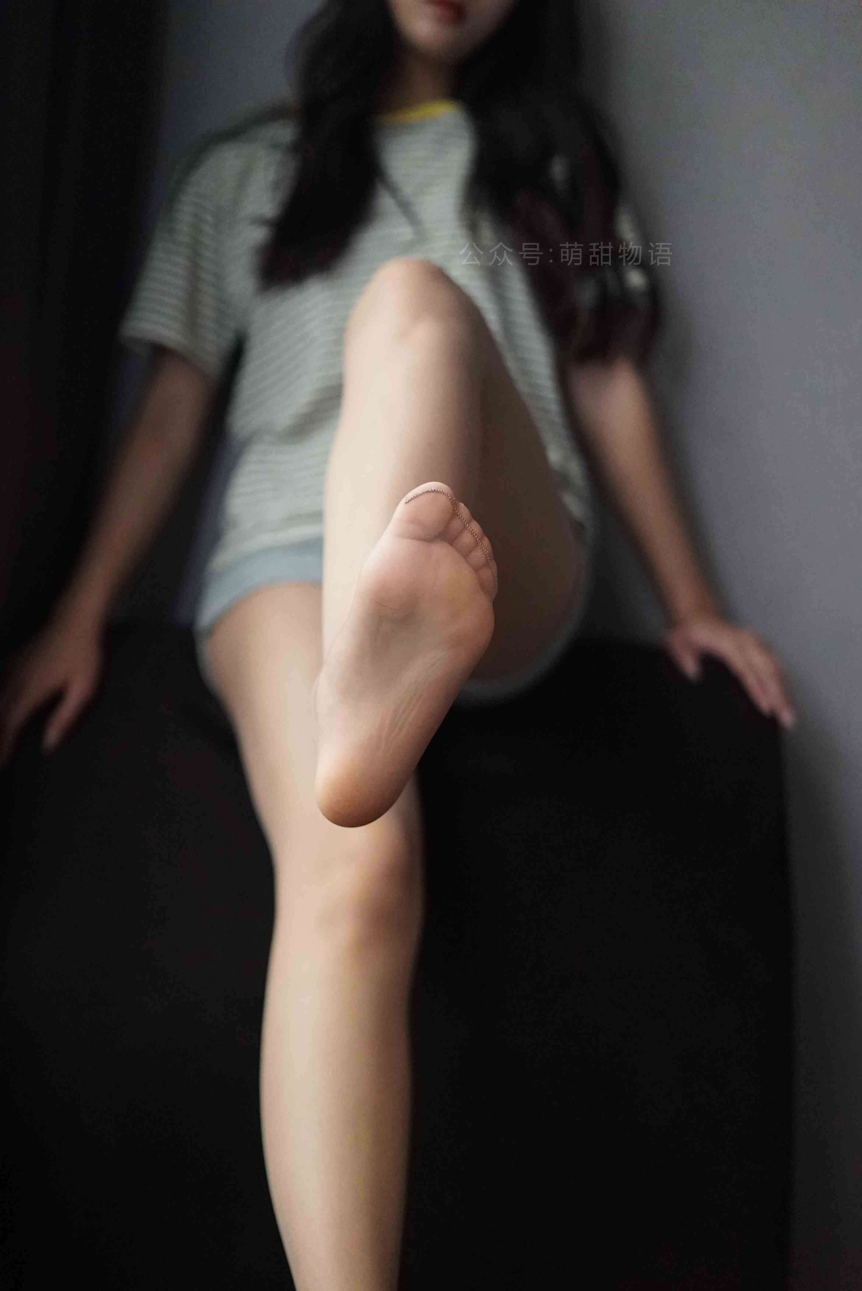 China Beauty Legs and feet 1713