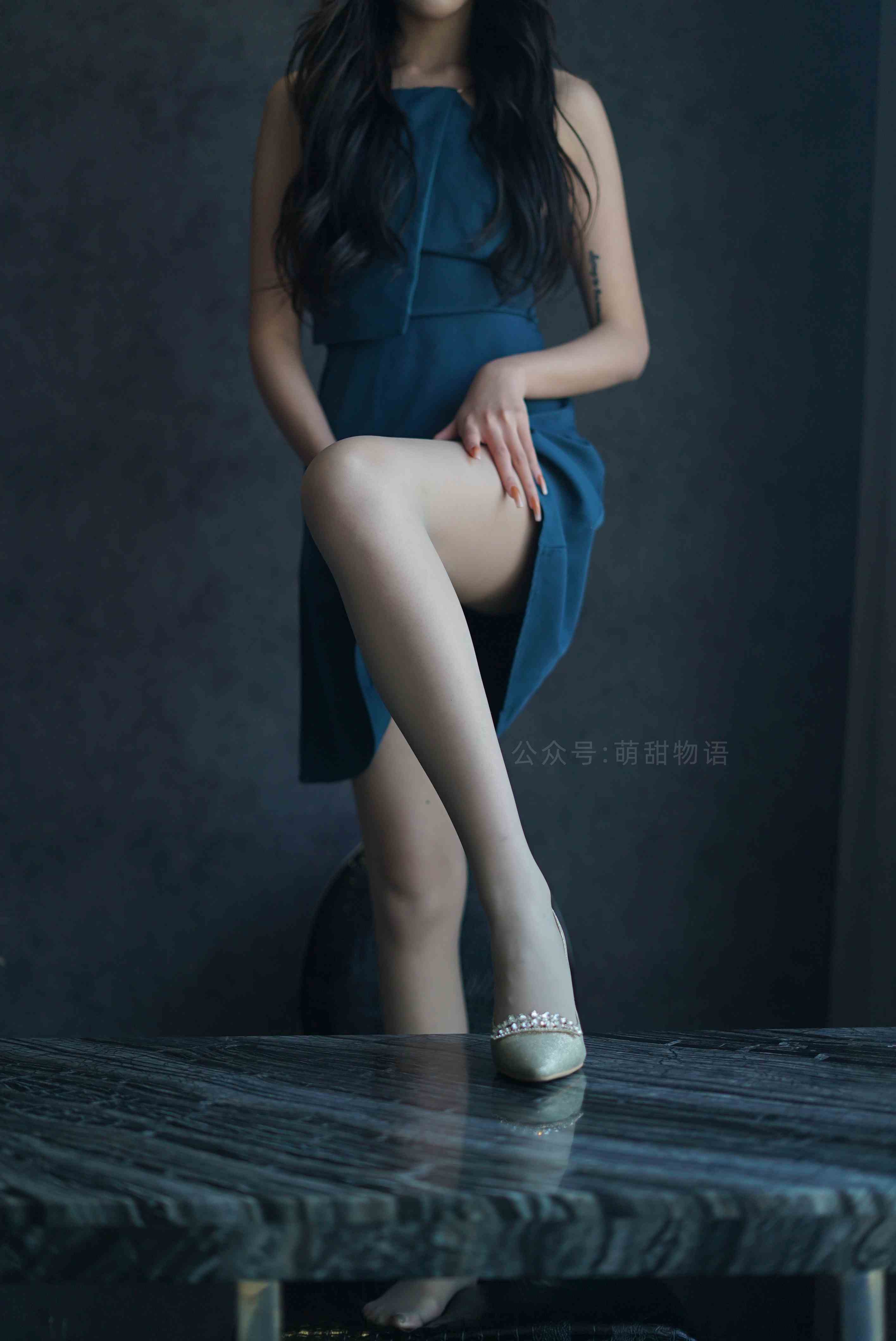 China Beauty Legs and feet 1715