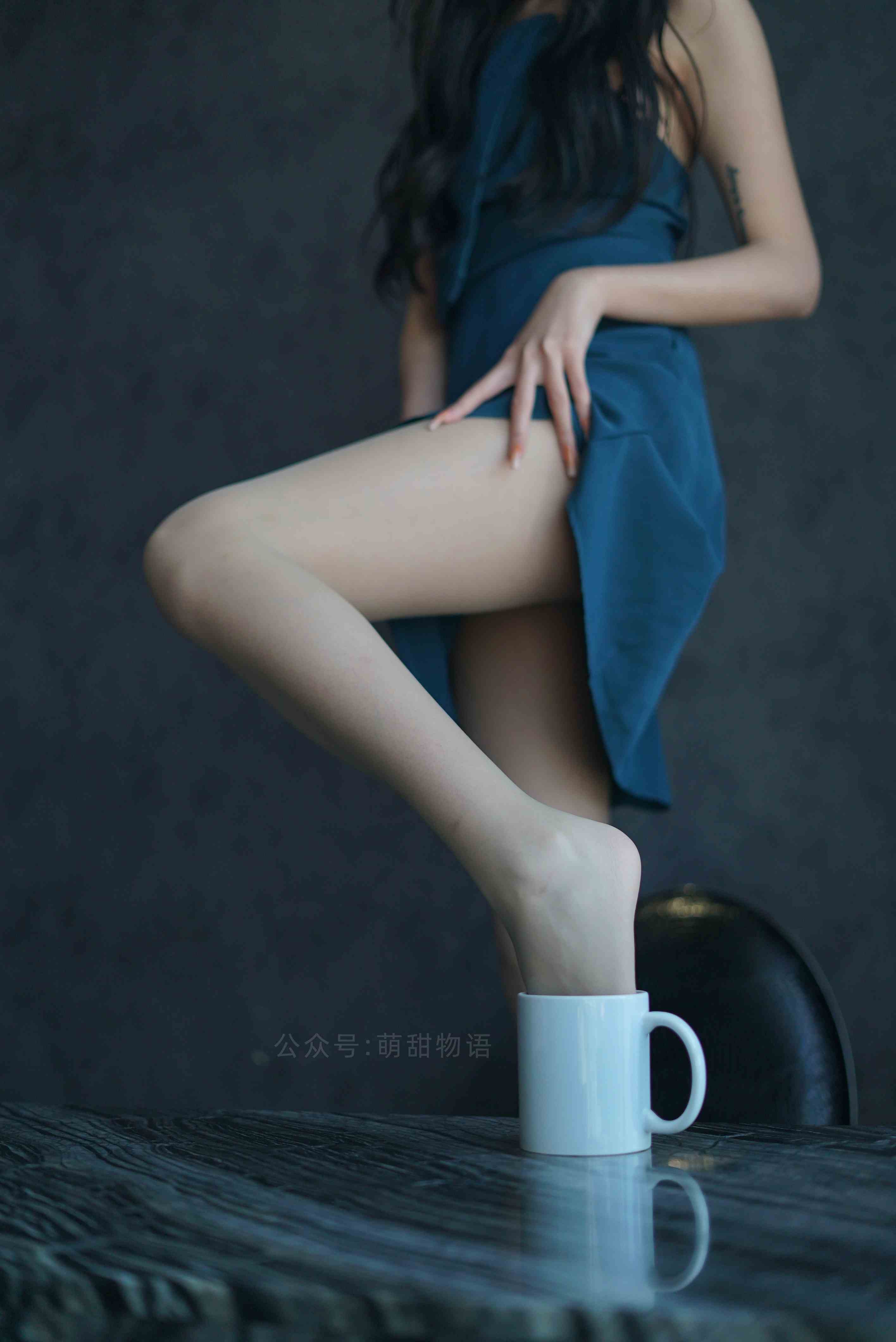 China Beauty Legs and feet 1715