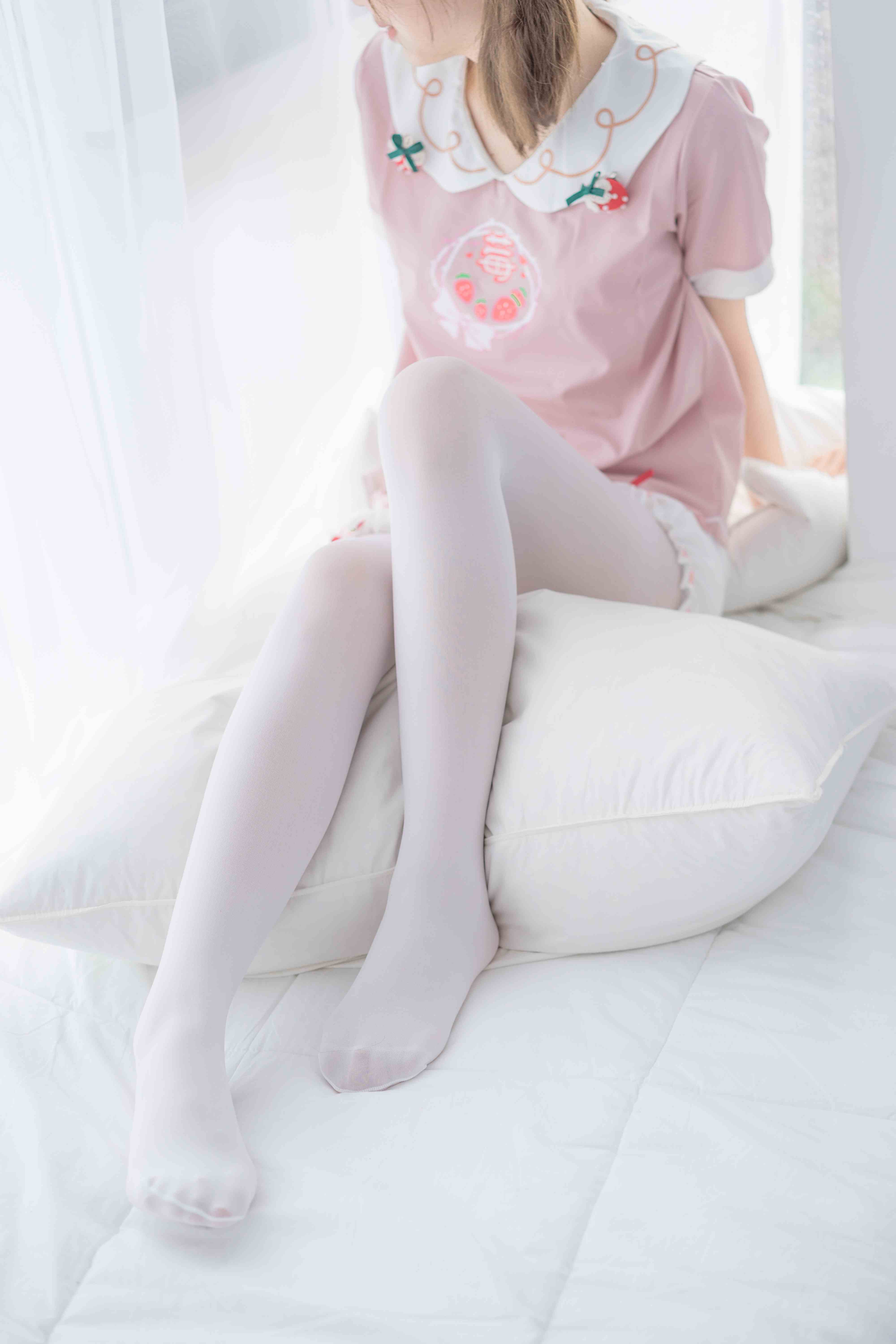 China Beauty Legs and feet 1717