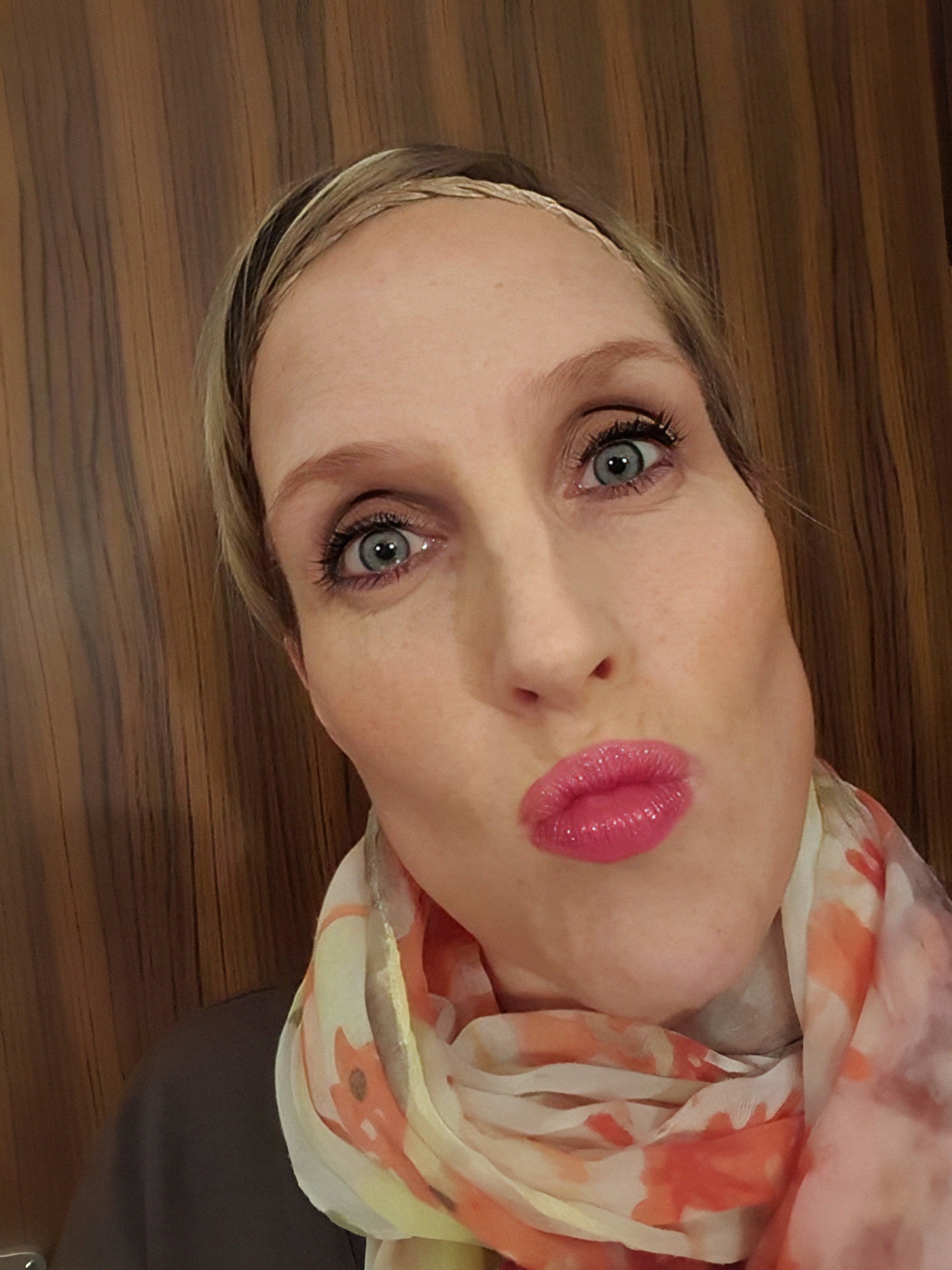 Sexy mom Aline is a pretty cum target