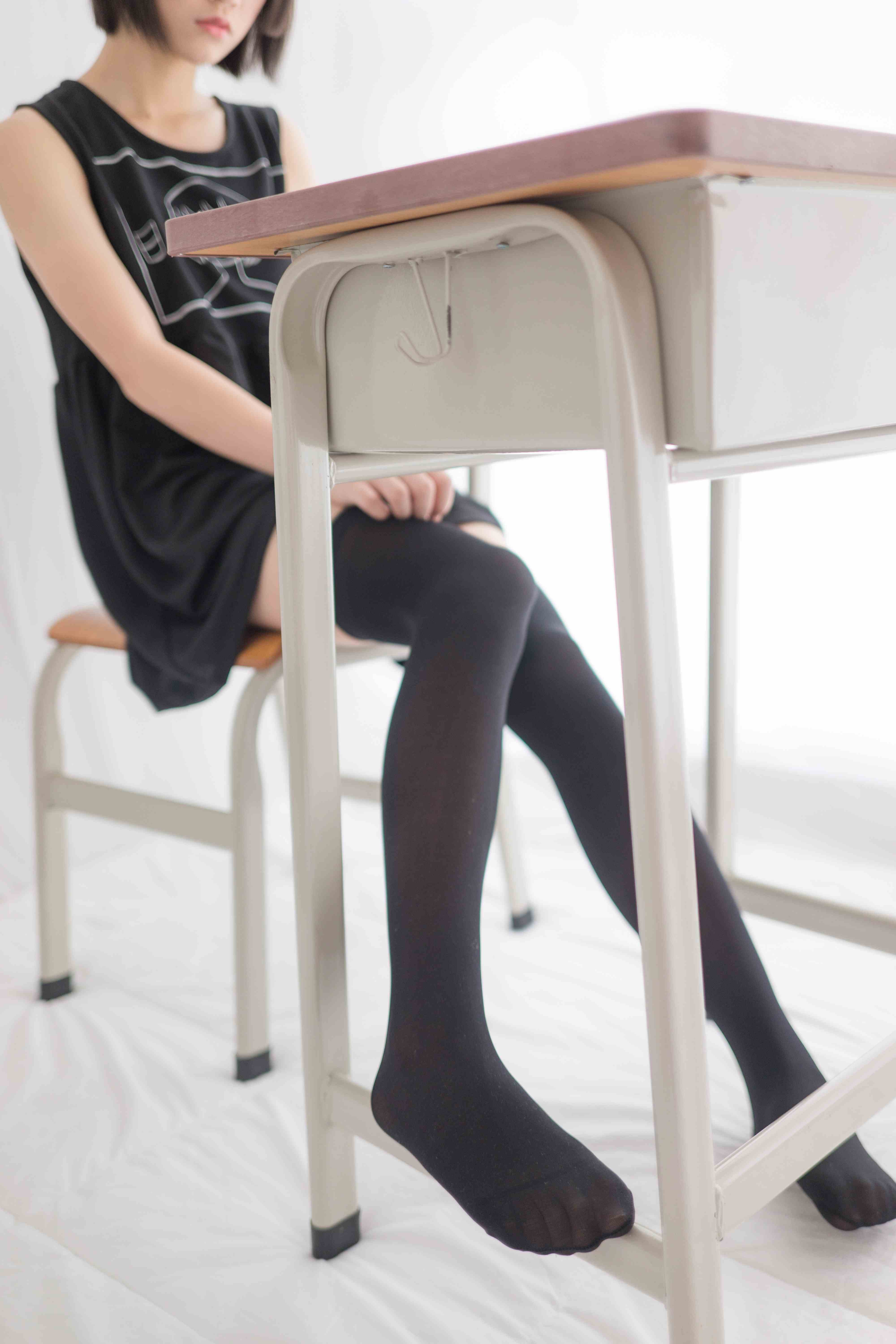 China Beauty Legs and feet 1722