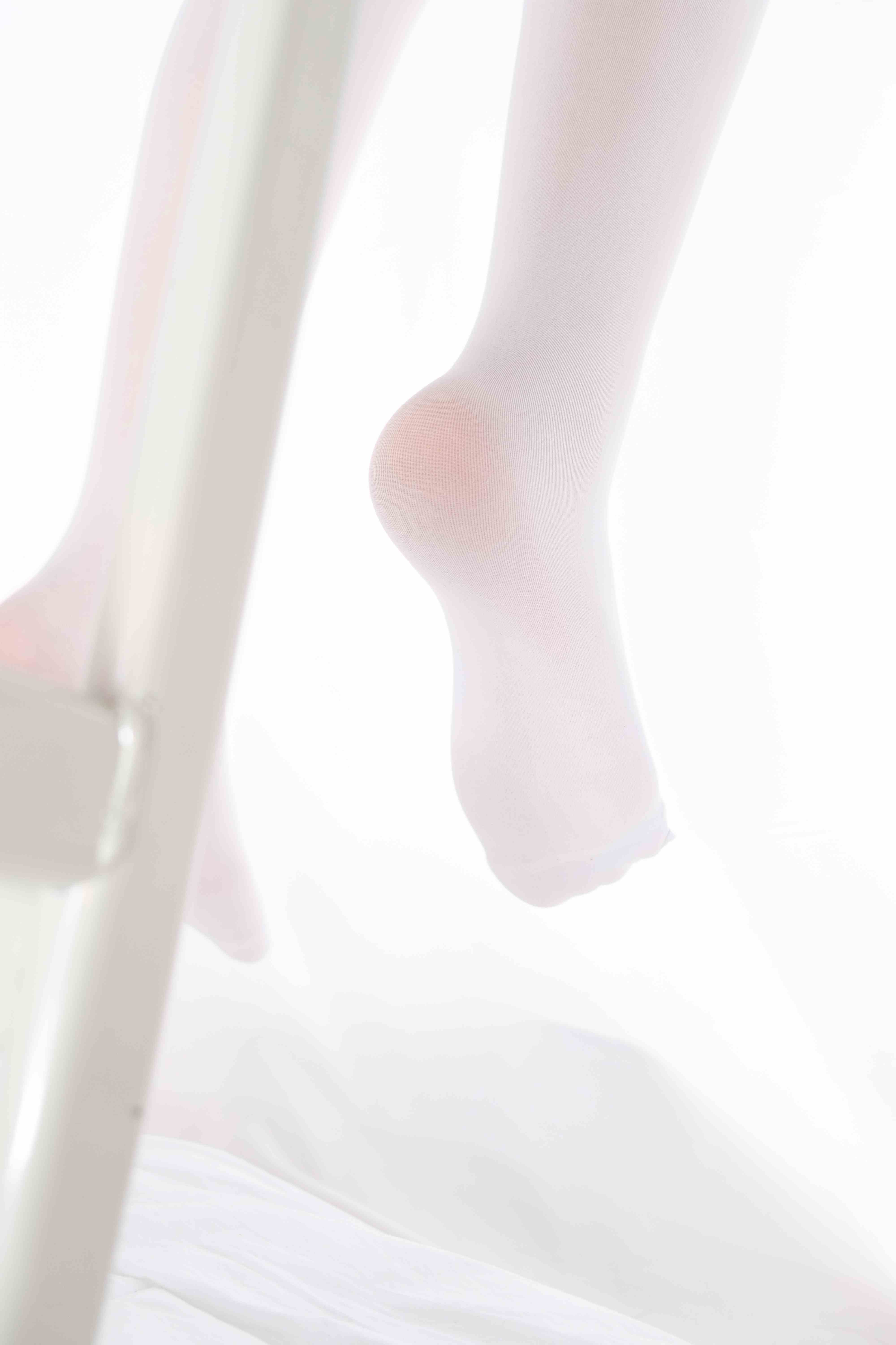 China Beauty Legs and feet 1723