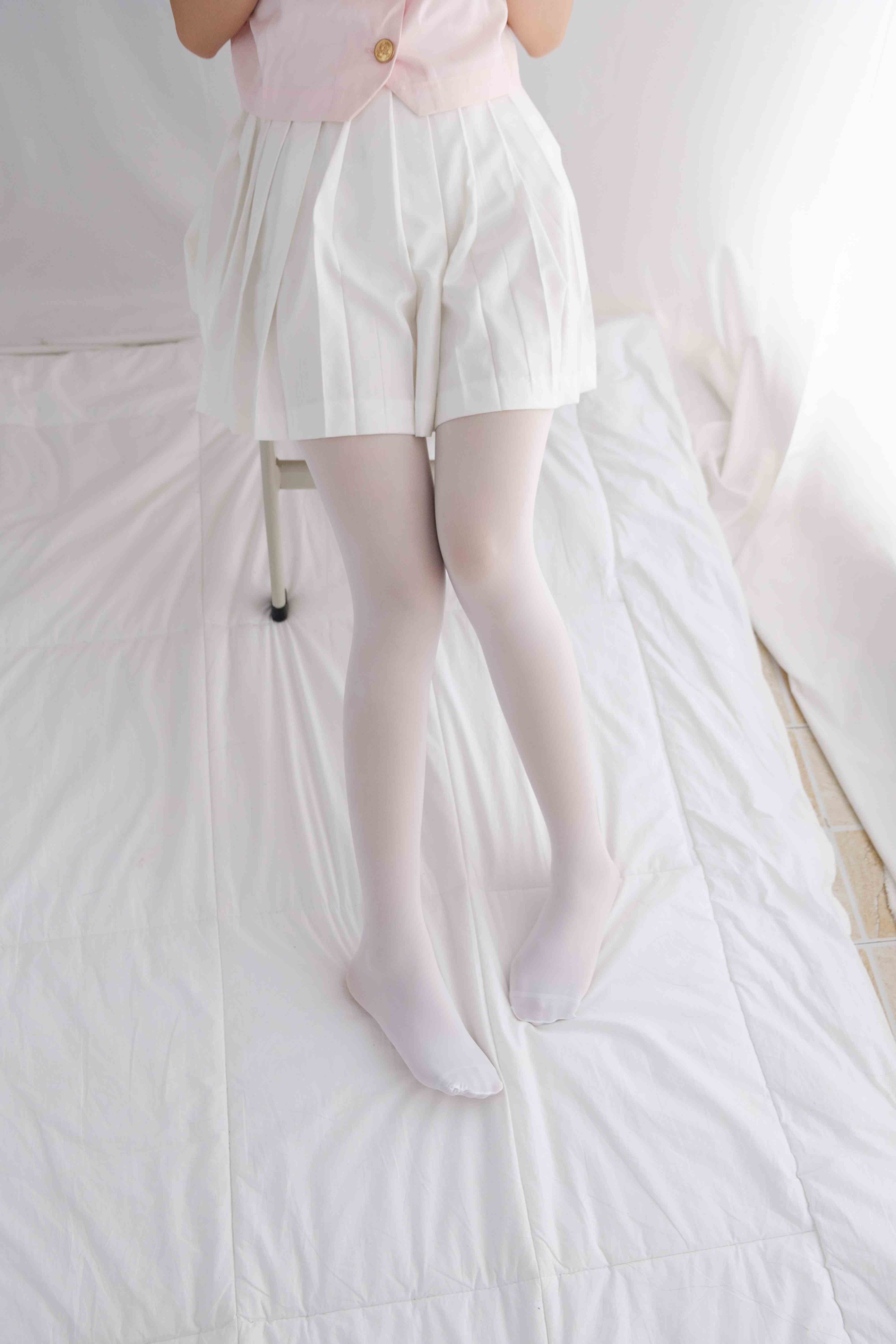 China Beauty Legs and feet 1723