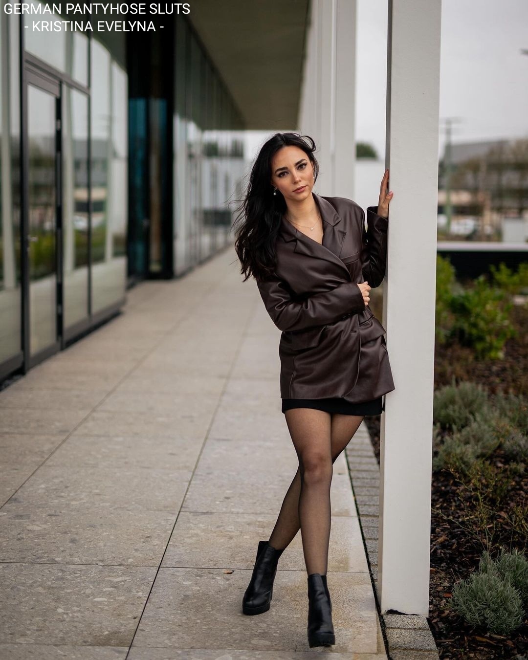 German pantyhose slut Kristina Evelyna