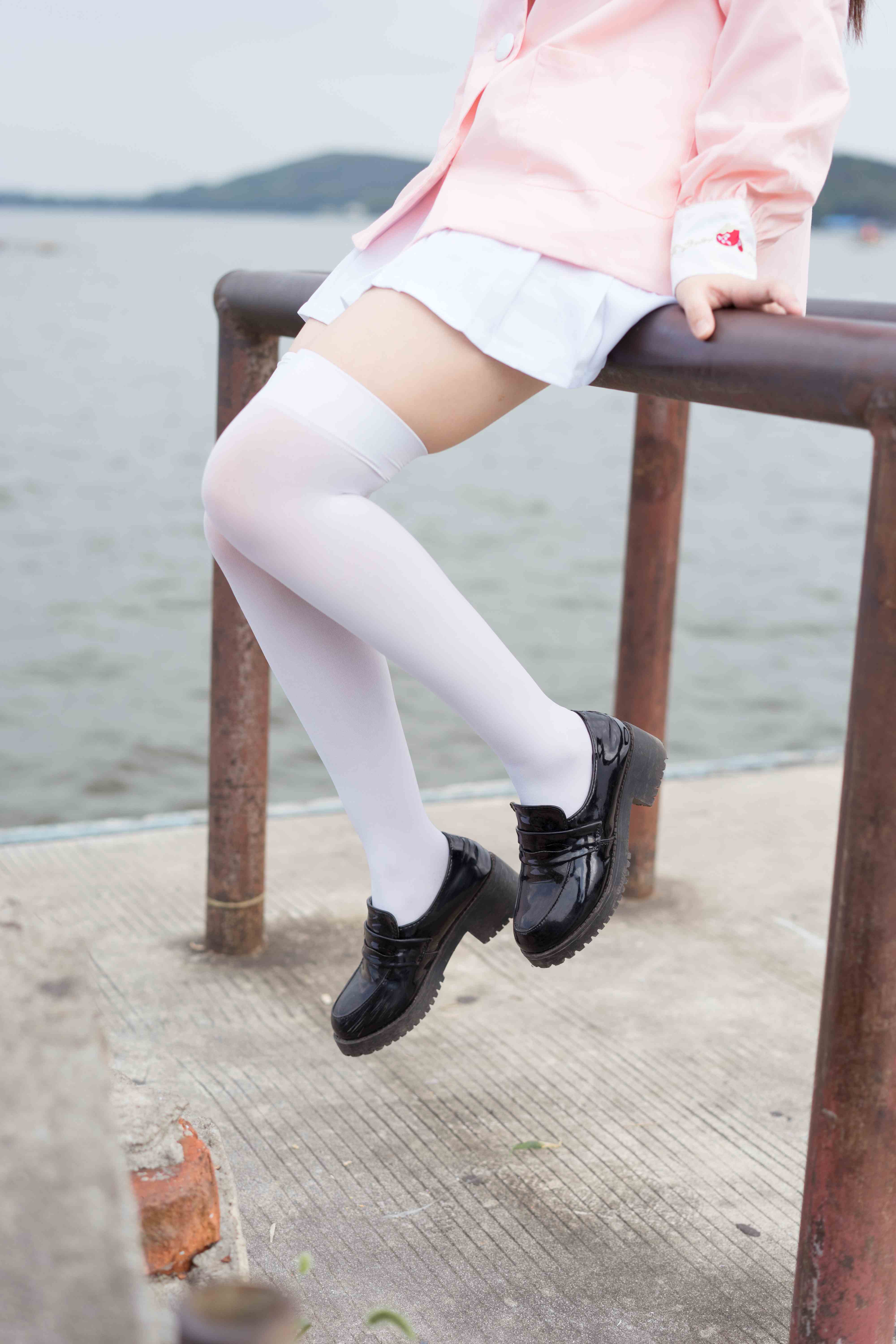 China Beauty Legs and feet 1726