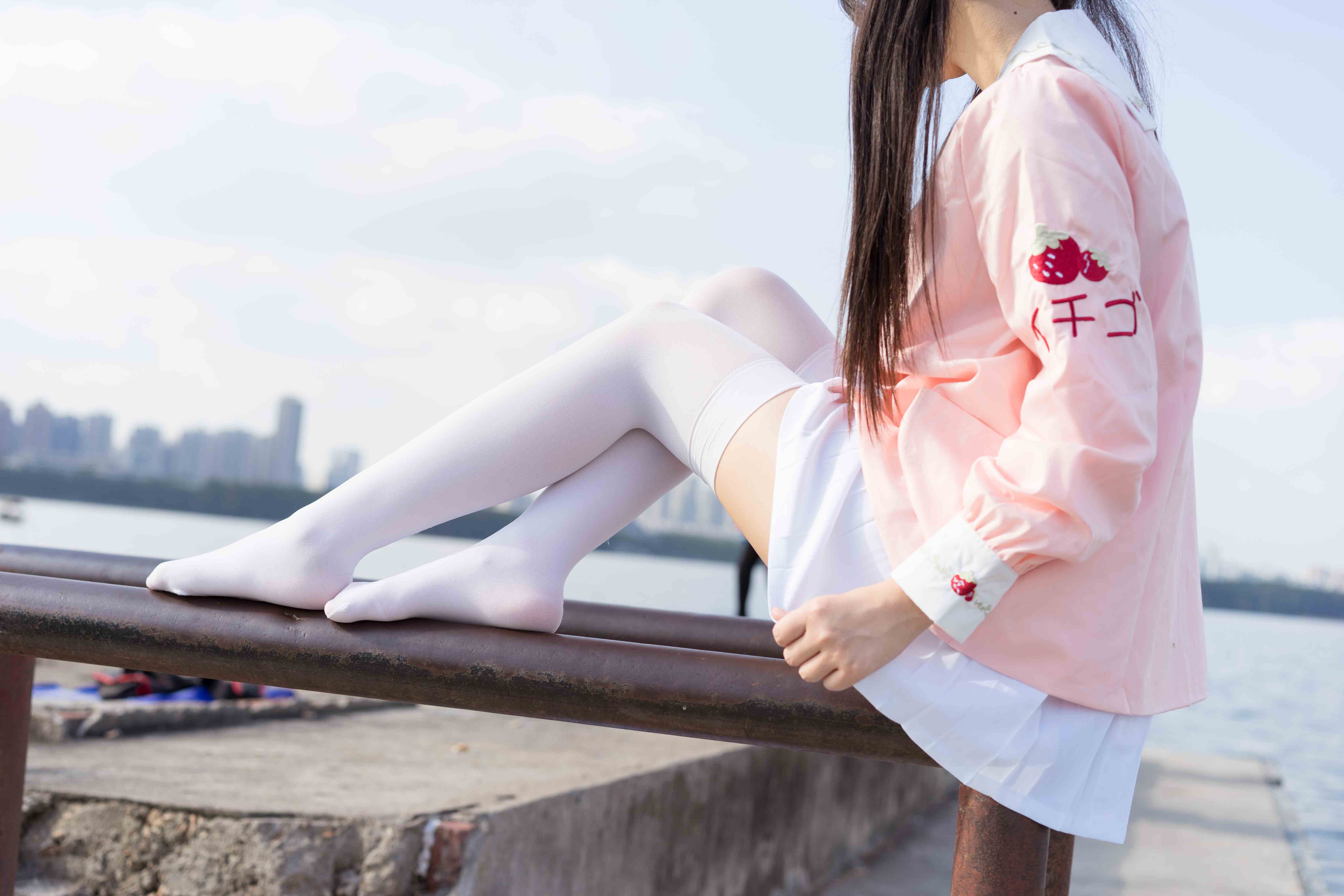 China Beauty Legs and feet 1726