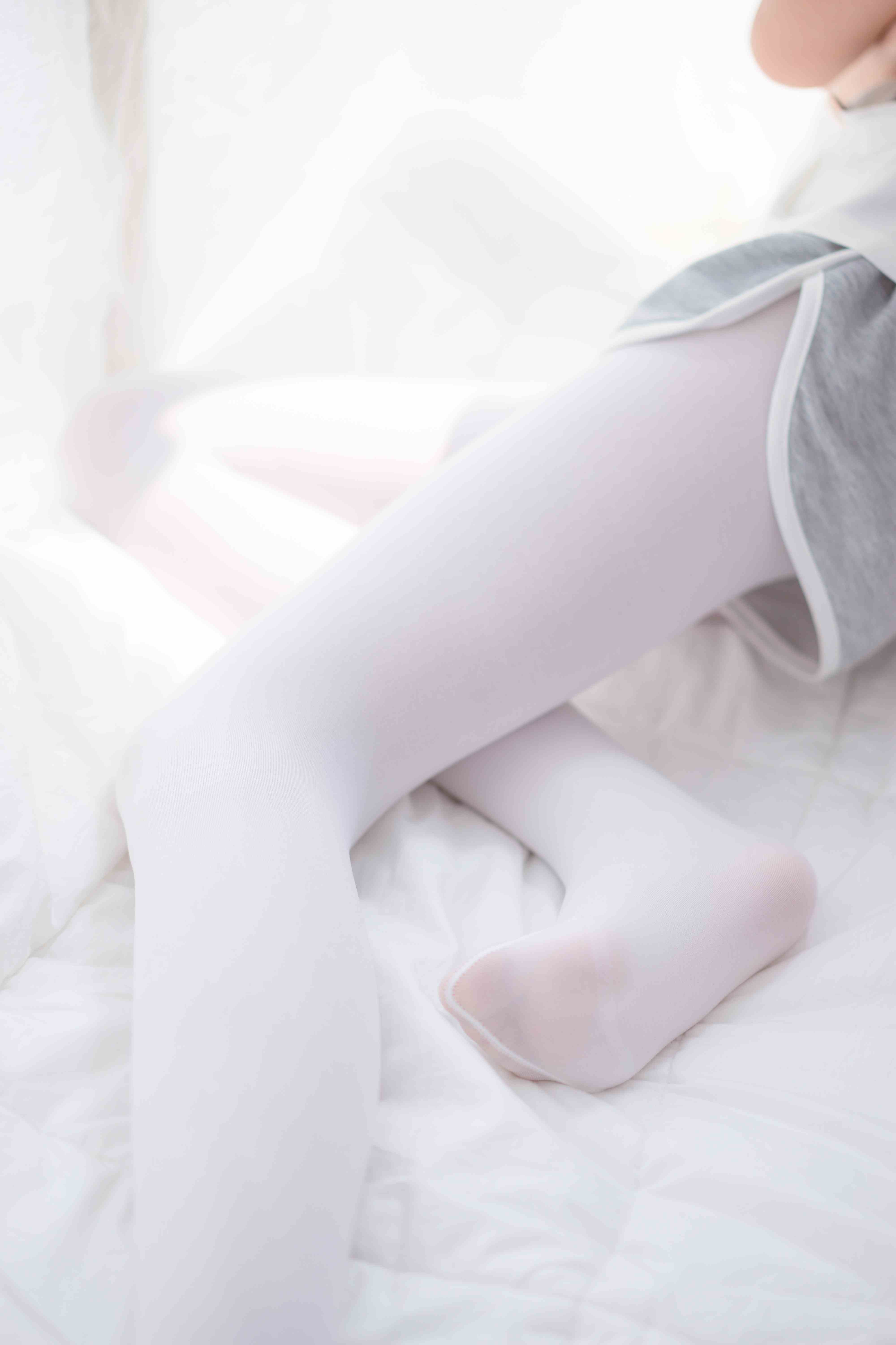 China Beauty Legs and feet 1727