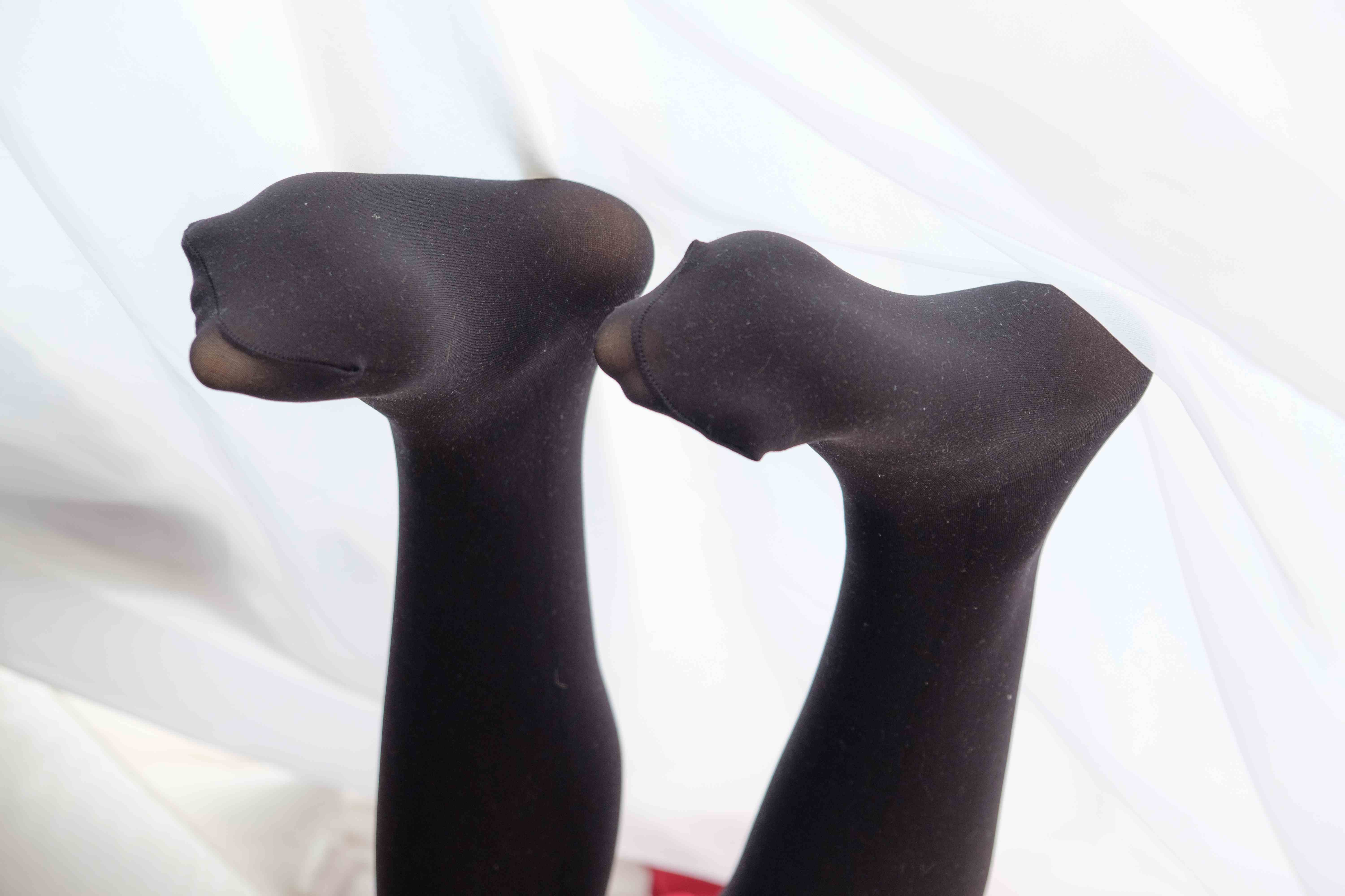 China Beauty Legs and feet 1729