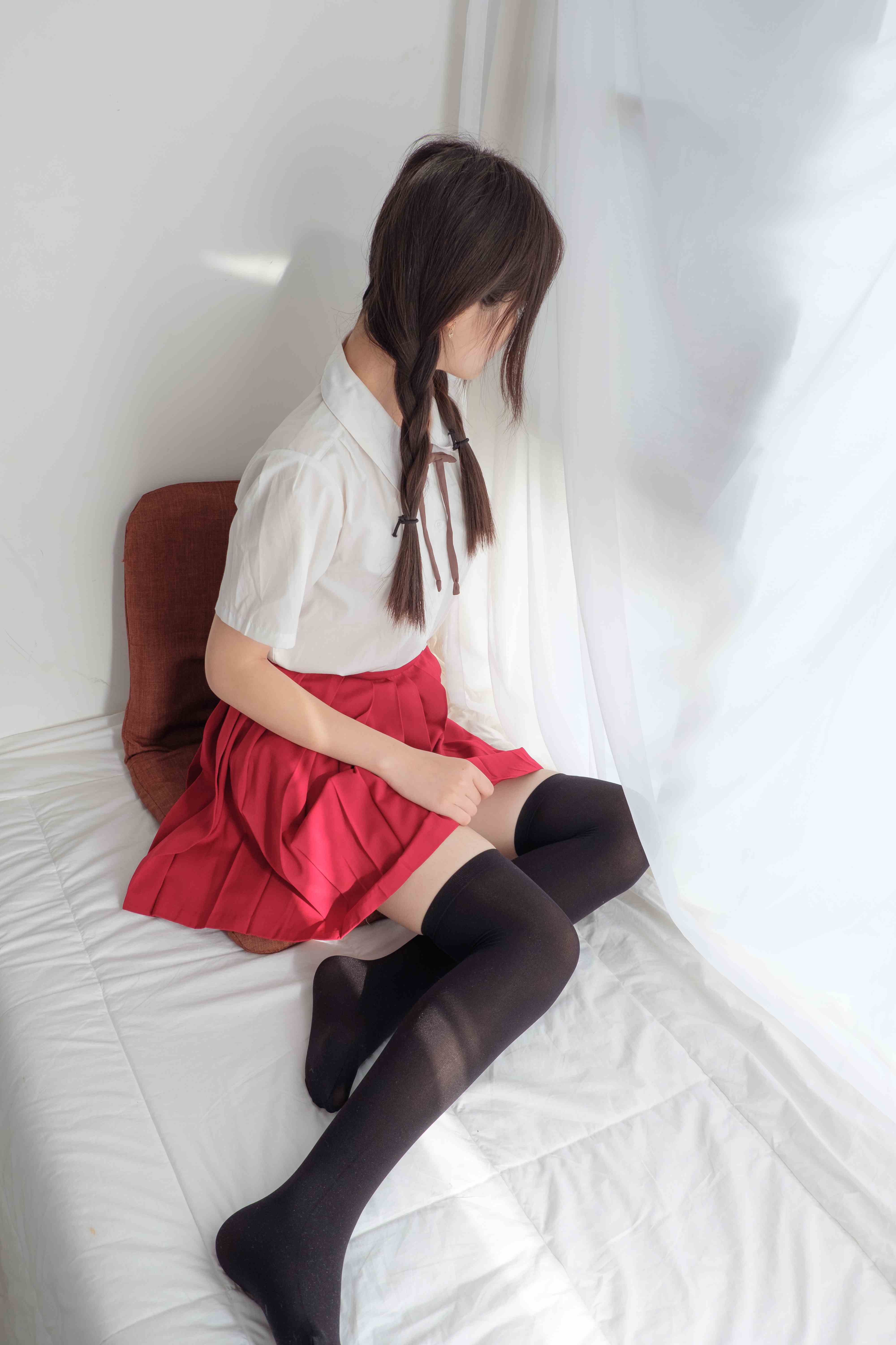 China Beauty Legs and feet 1729