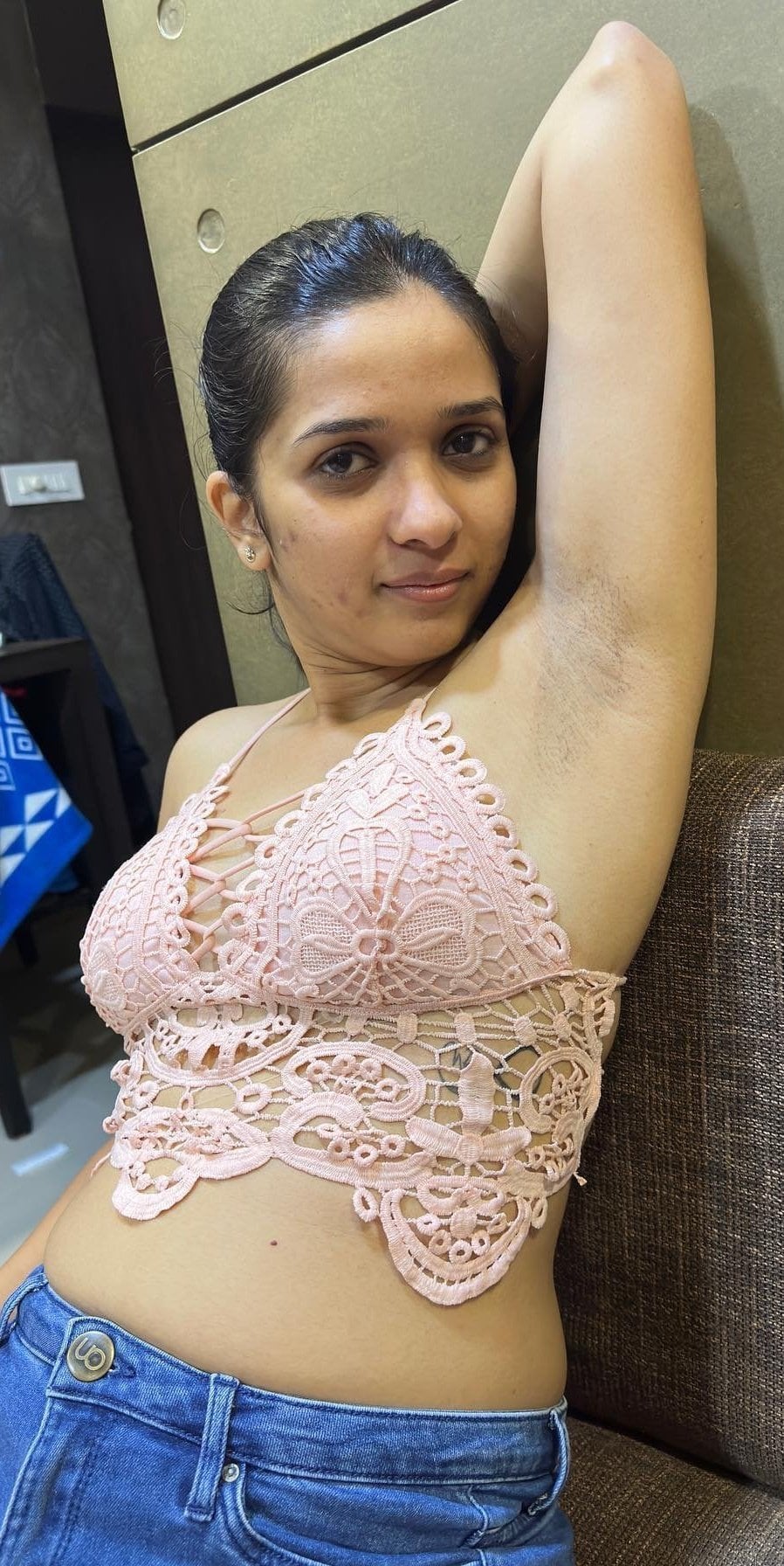 Smelly sexy underarms of hot babes